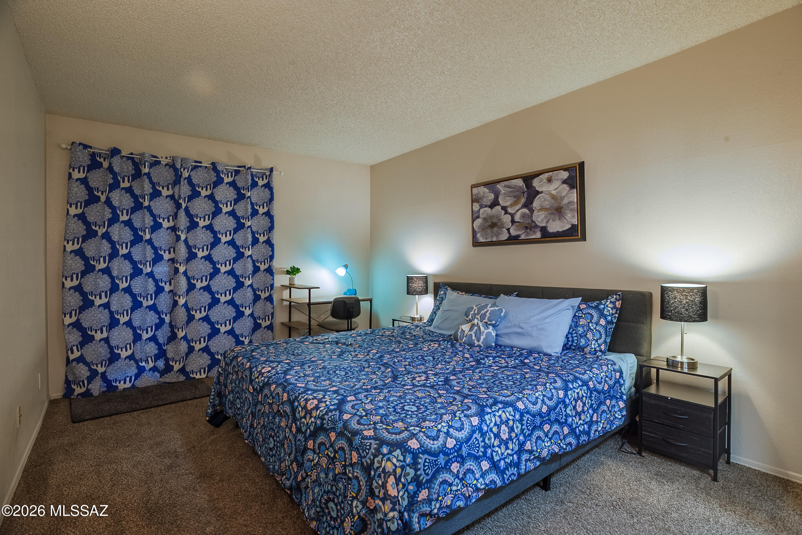 Casitas Real Condos. - Residential Lease