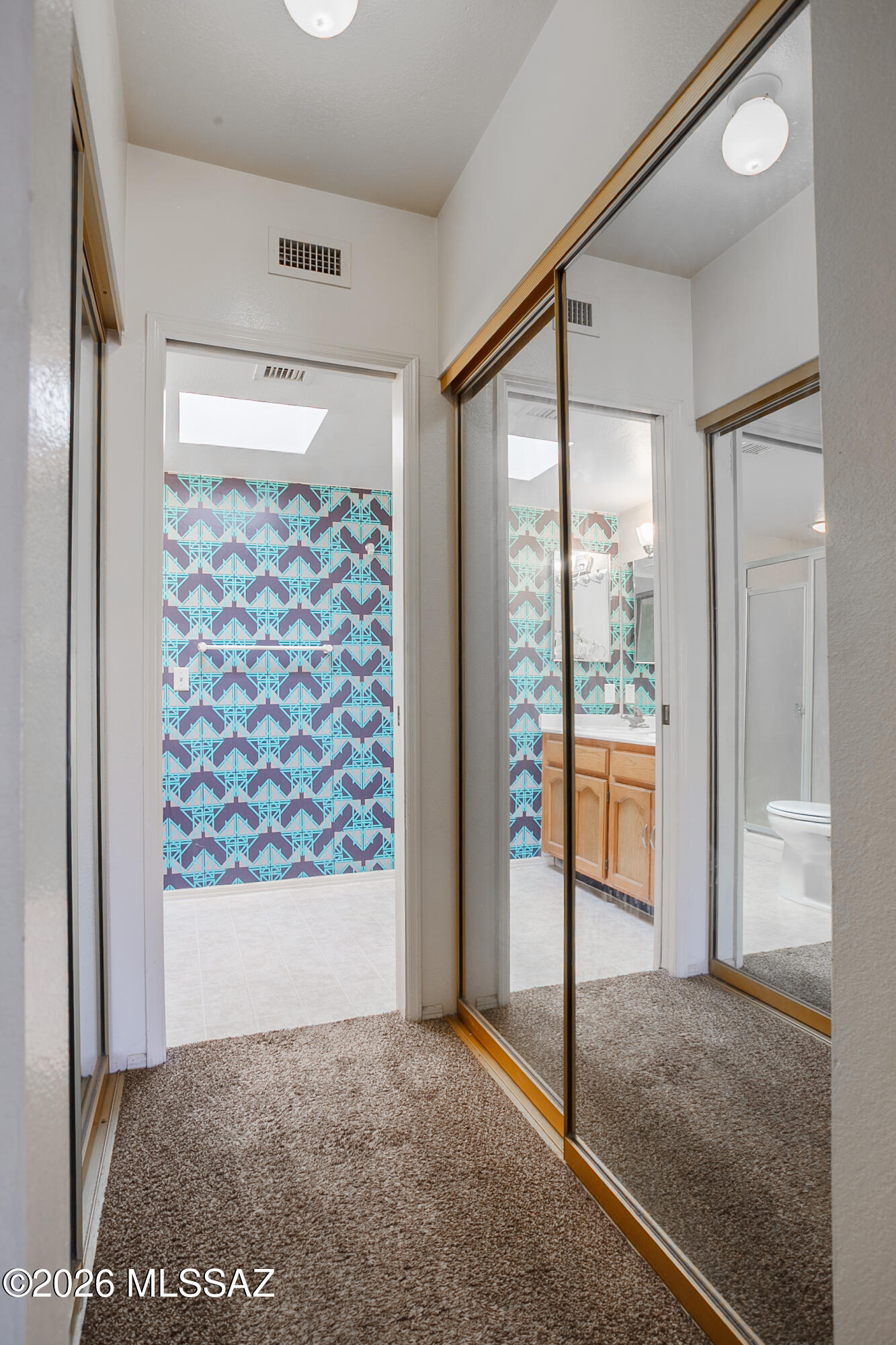 Casitas Real Condos. - Residential Lease