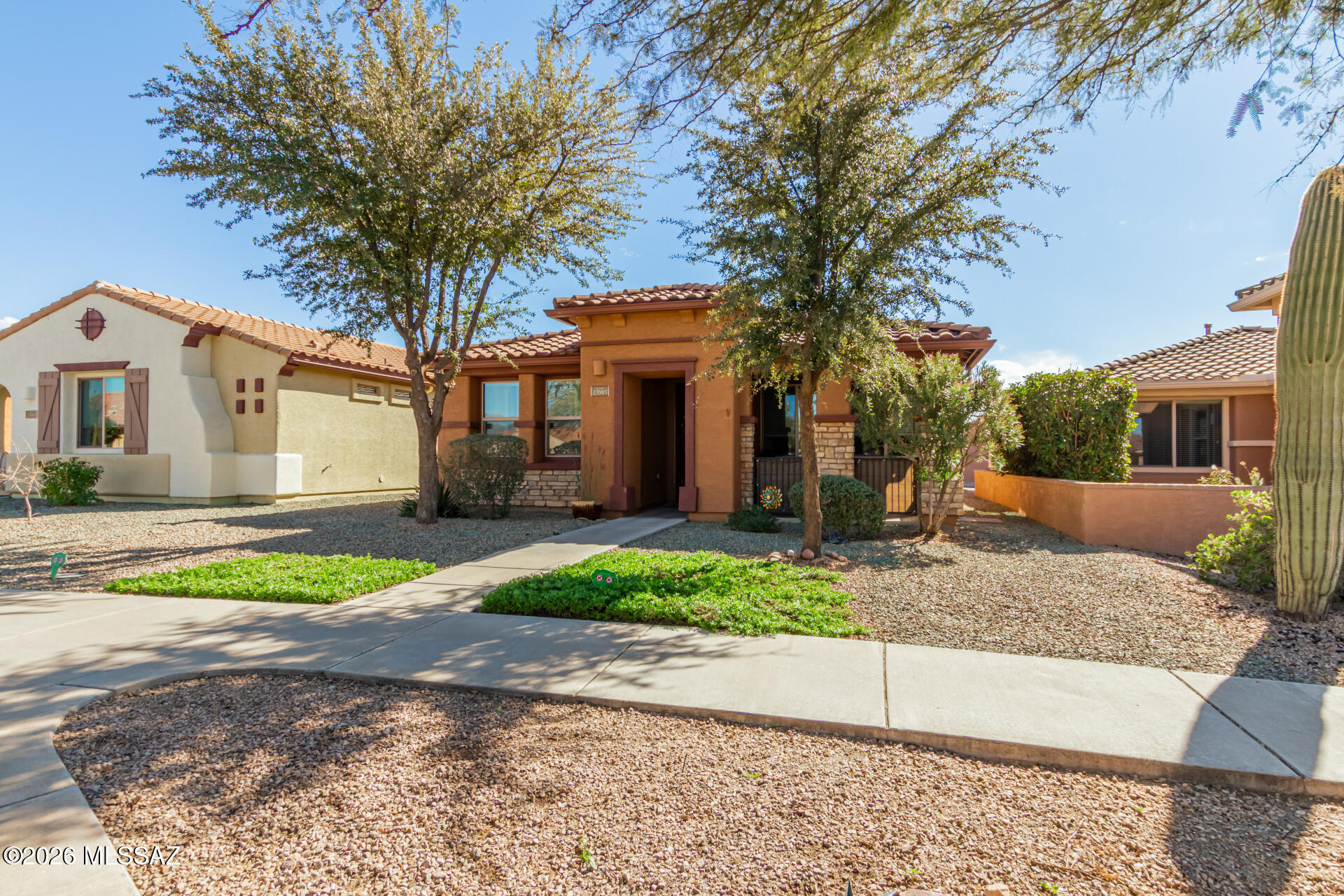 13985 E Cheavront Loop