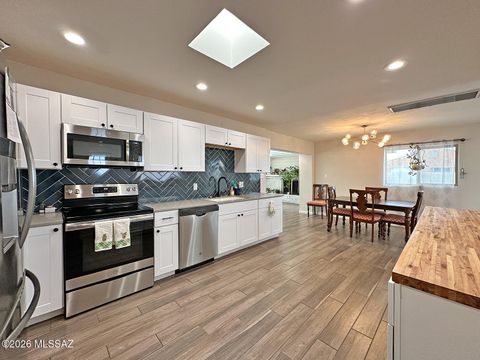 249 S Tucson Boulevard Tucson AZ 85716