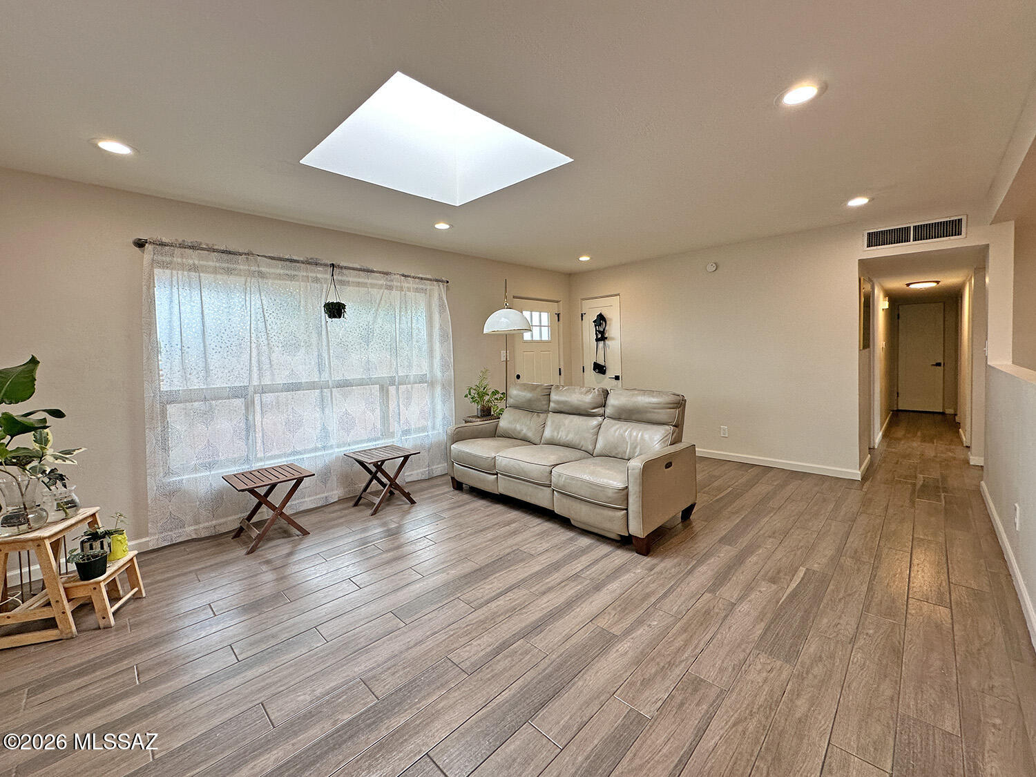 249 S Tucson Boulevard