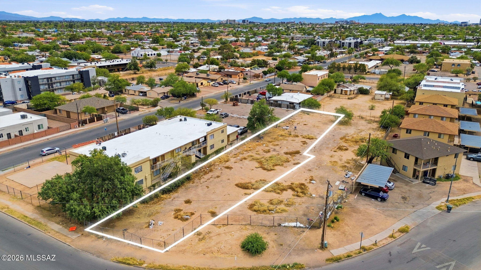 216 E Yavapai Road 2