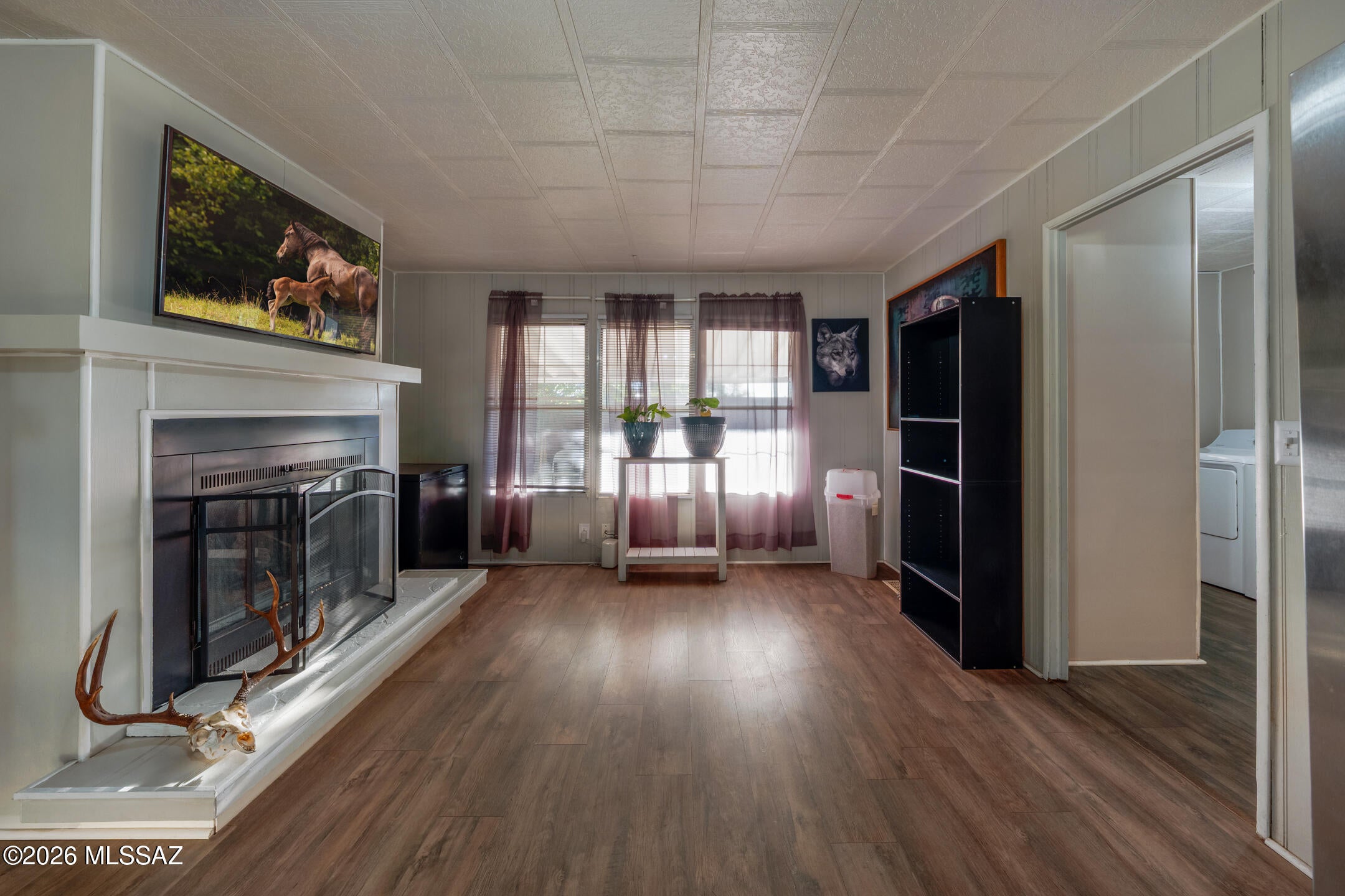 3042 W Pincushion Lane