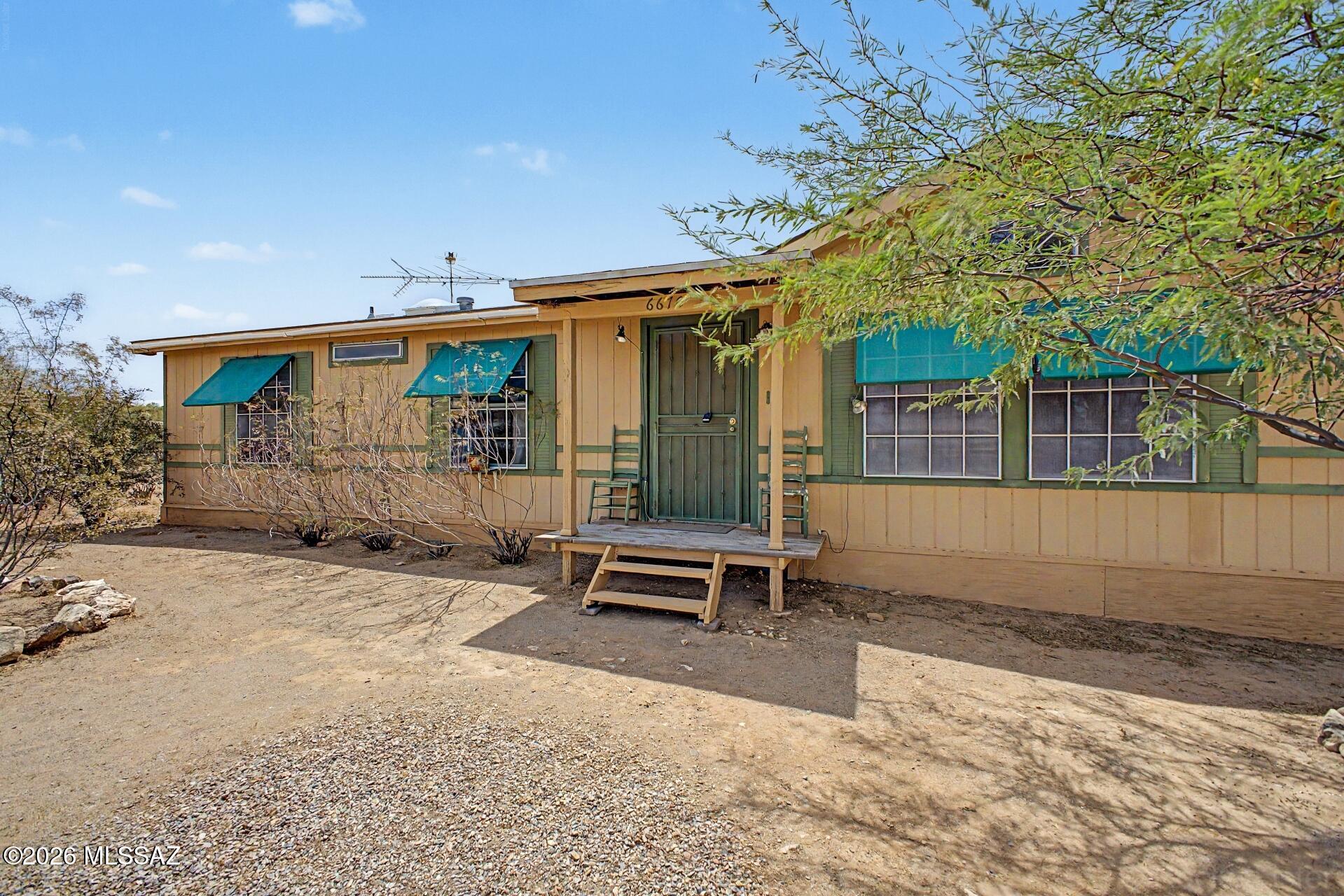 6670 N Desert View Drive