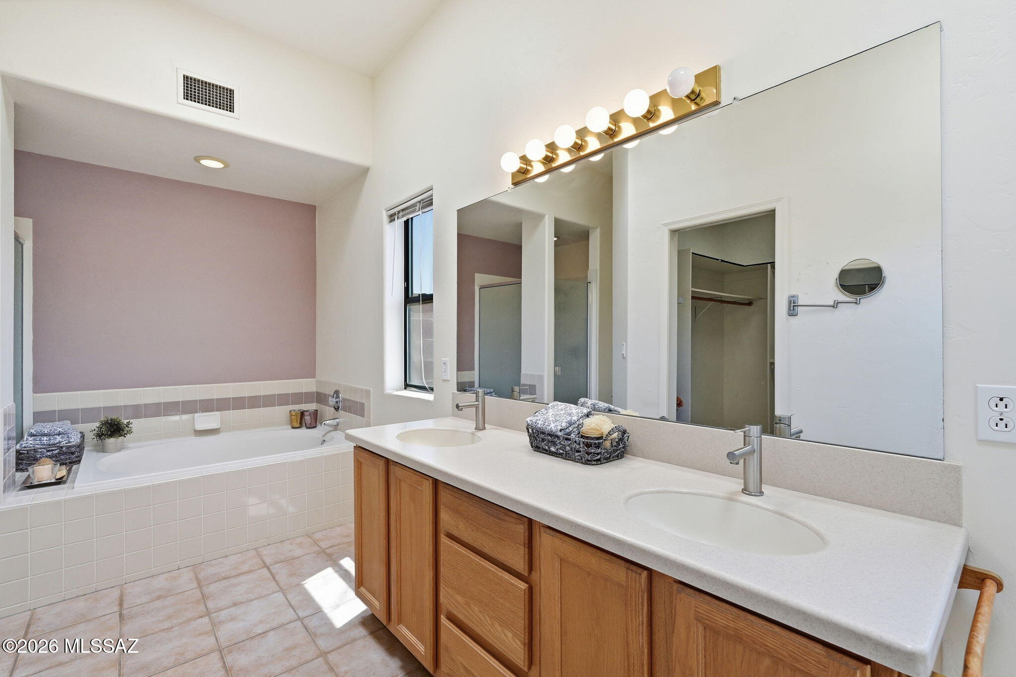 Rancho Eireann (1-20) - Residential