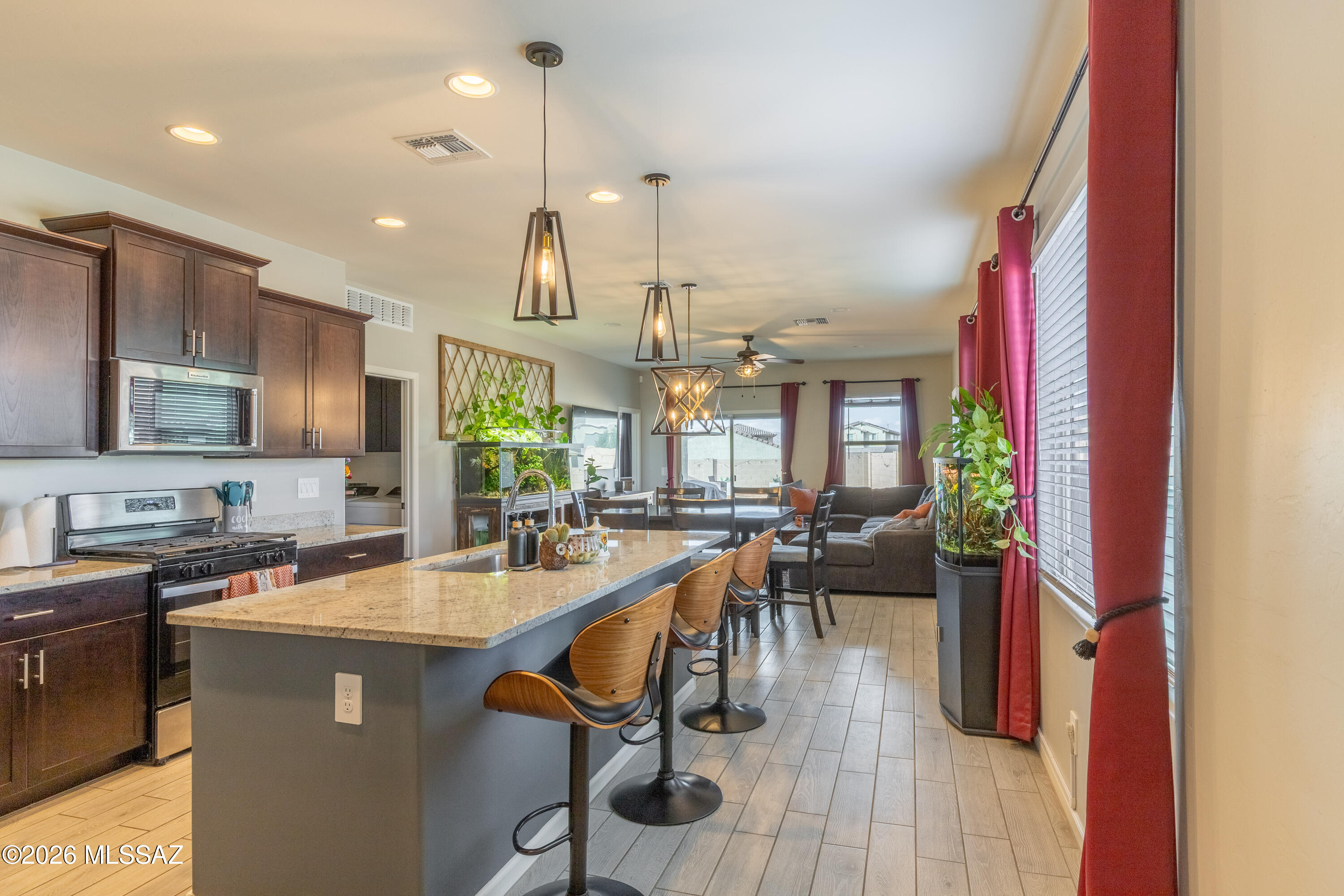 6860 W Jadewood Lane