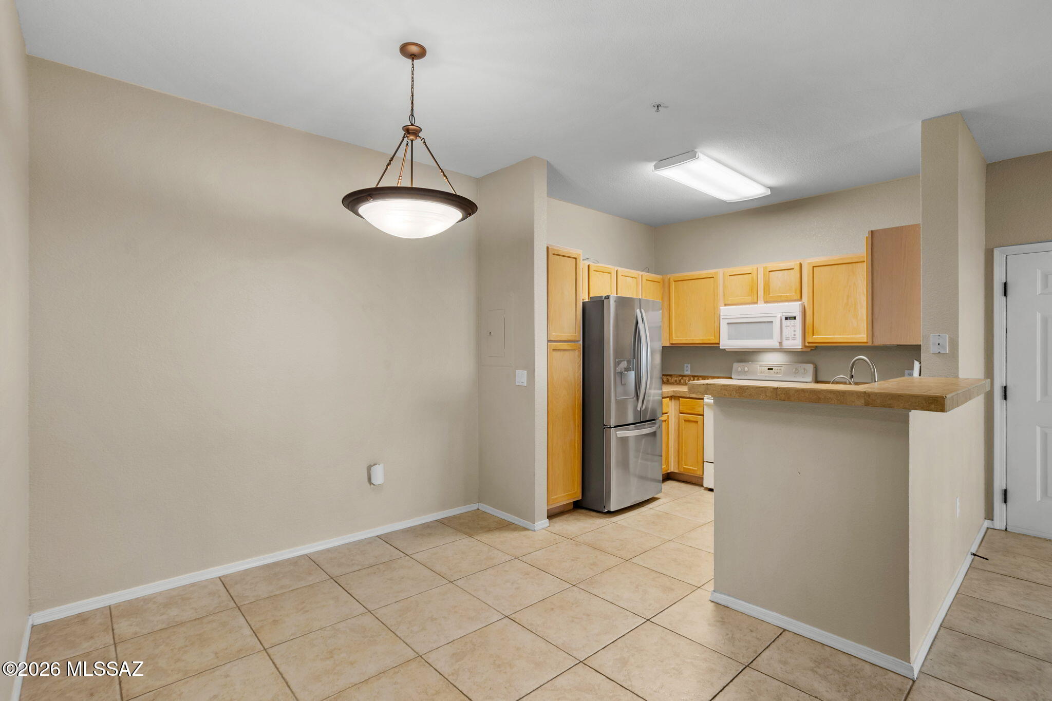 1500 E Pusch Wilderness Drive 8102
