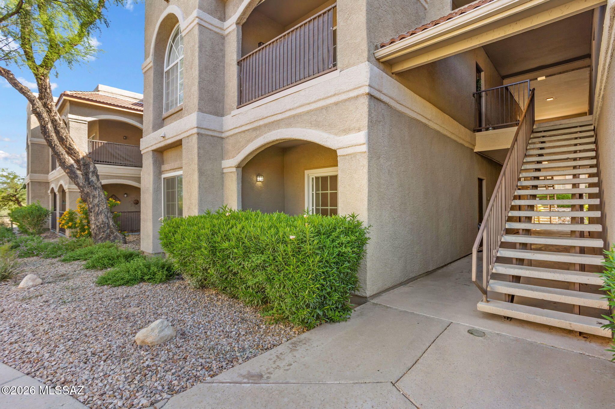1500 E Pusch Wilderness Drive 8102