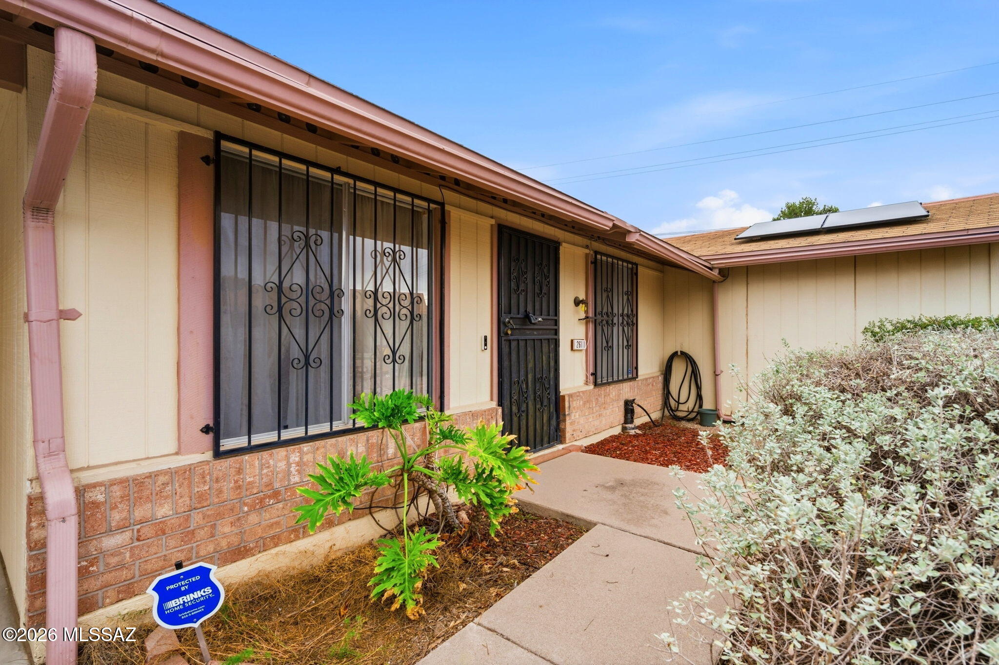 2611 W Vereda De La Manana