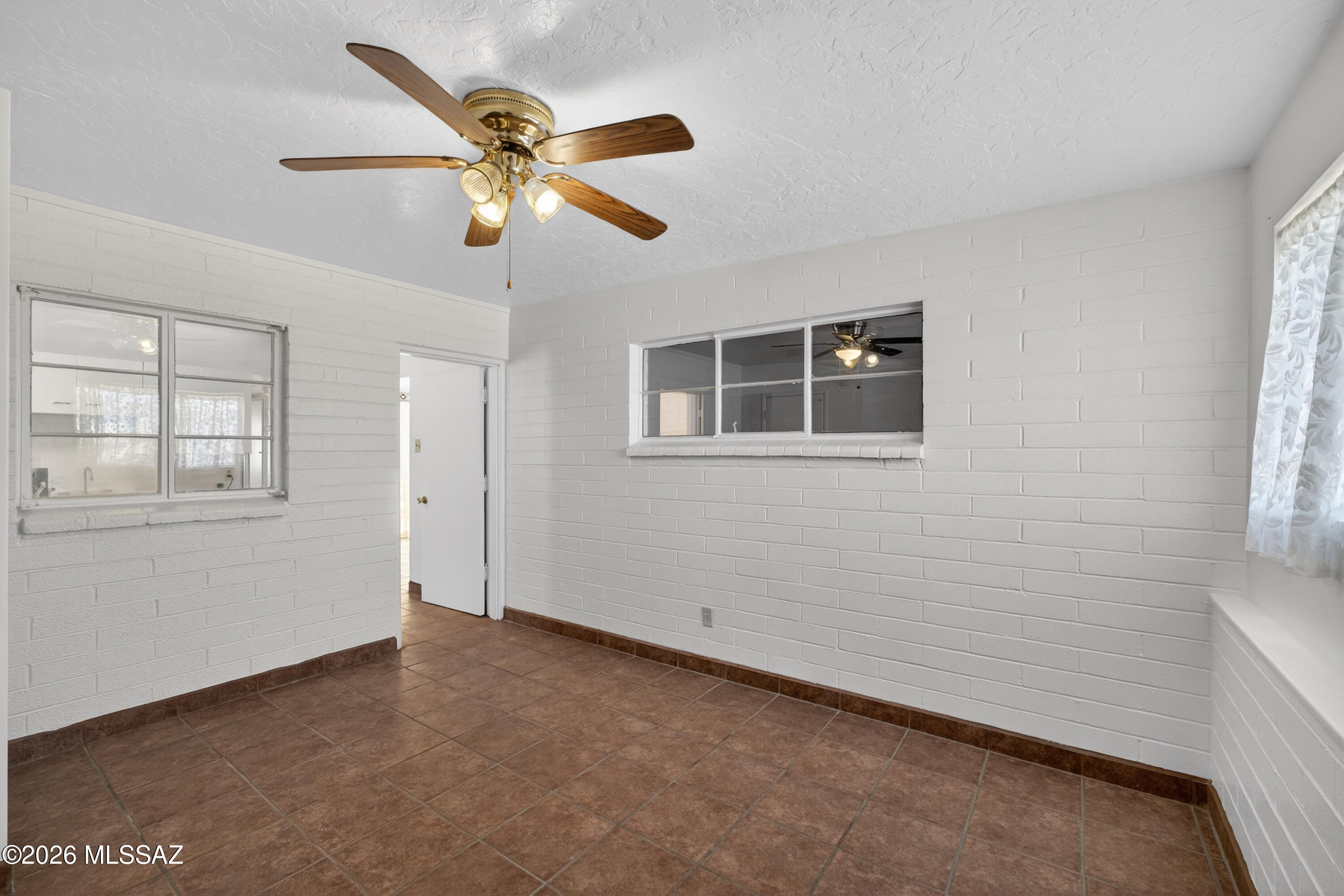 Western Hills Addition NO. 1 - Residential Income