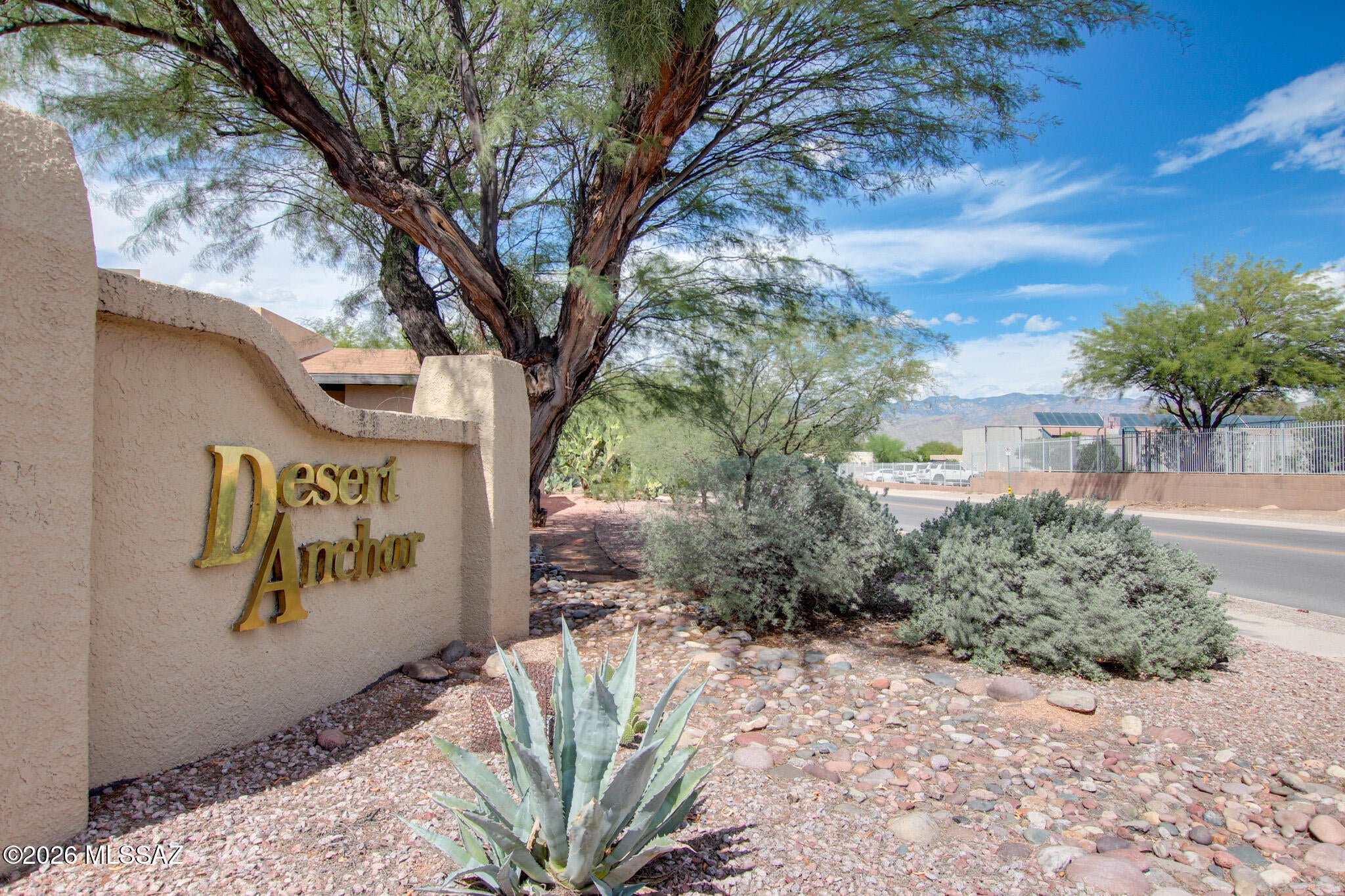7581 E Desert Anchor Boulevard