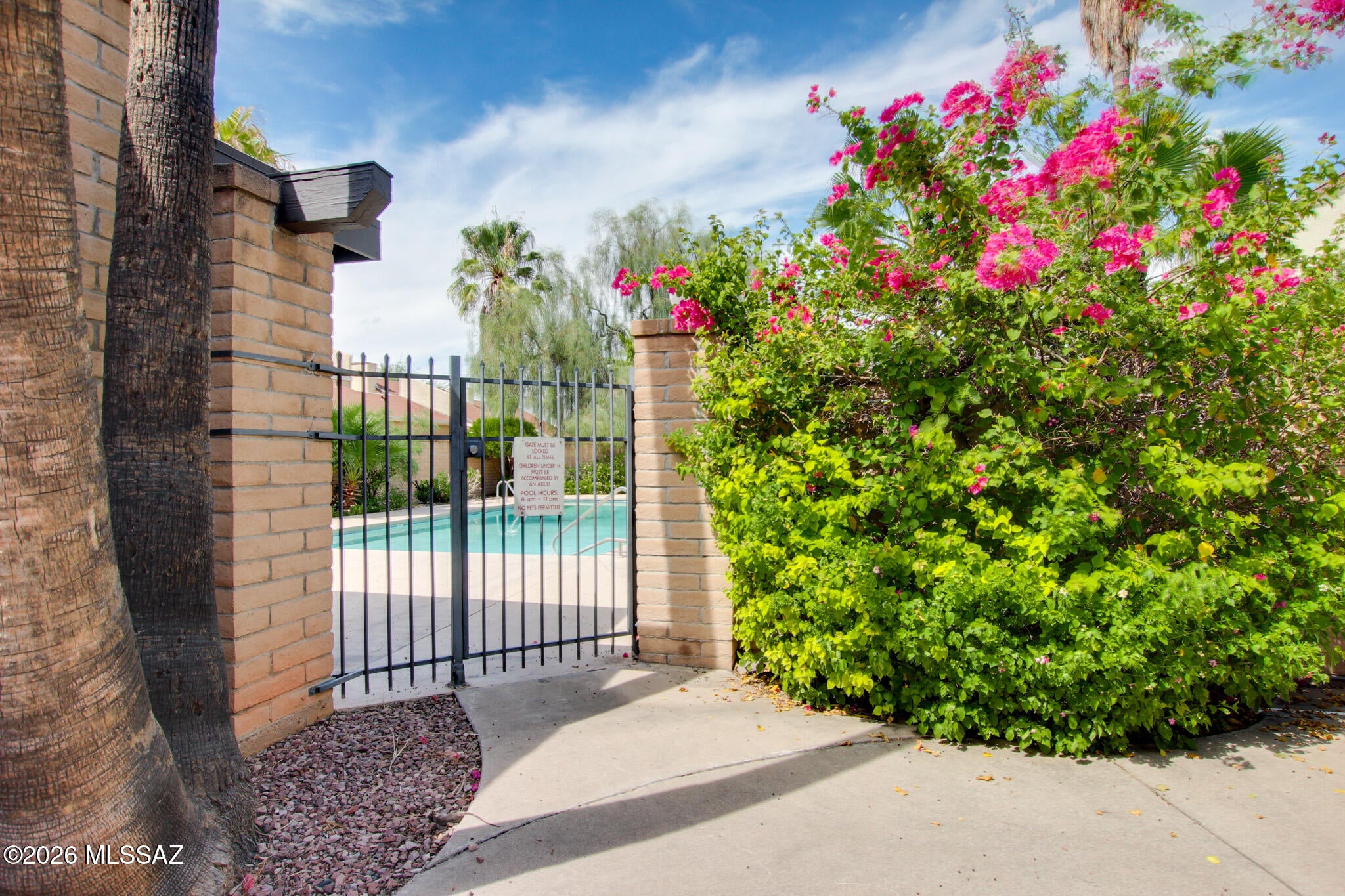 7581 E Desert Anchor Boulevard