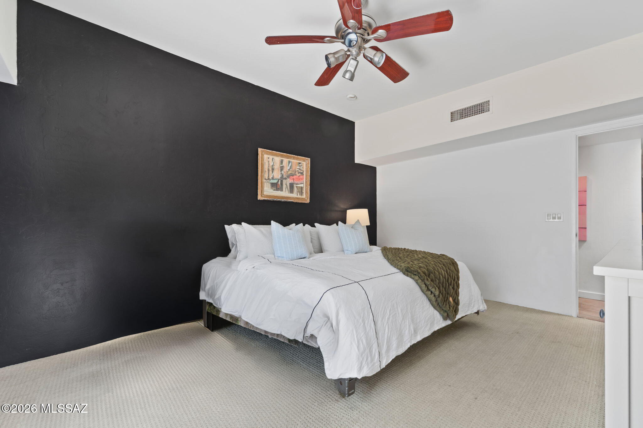 Broadway Court (1-29) - Residential
