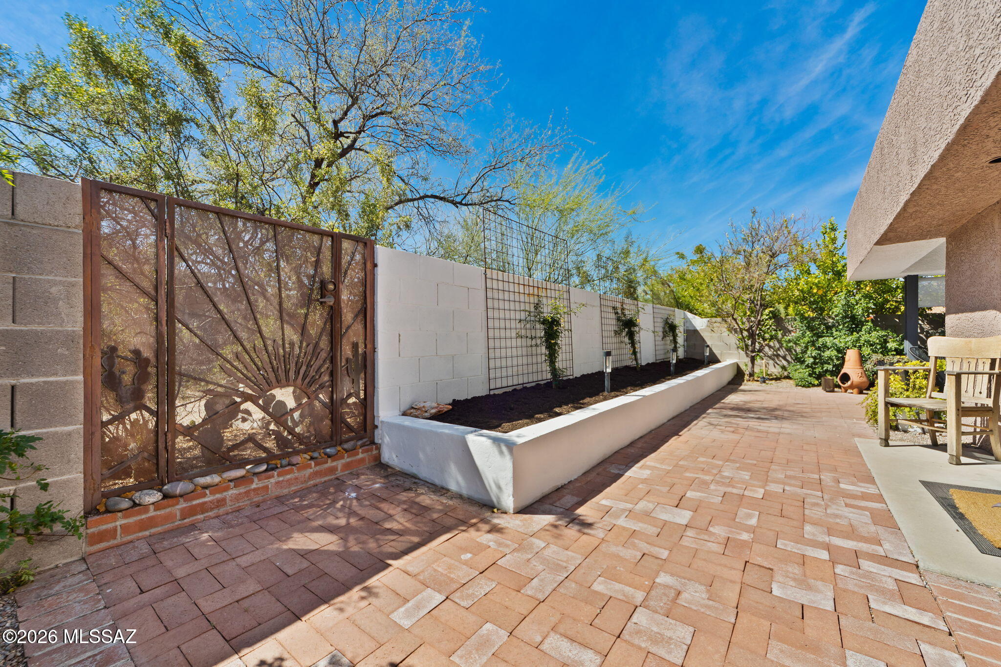 Broadway Court (1-29) - Residential