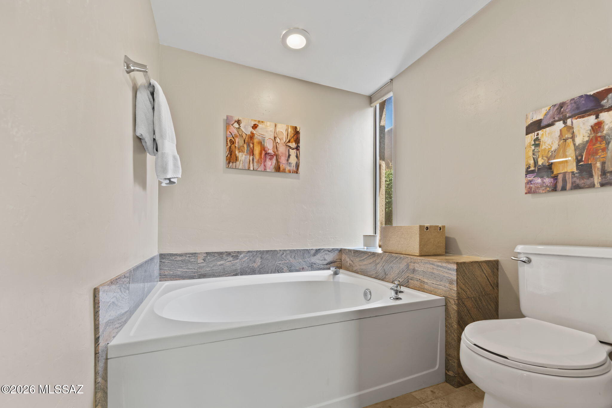 Broadway Court (1-29) - Residential