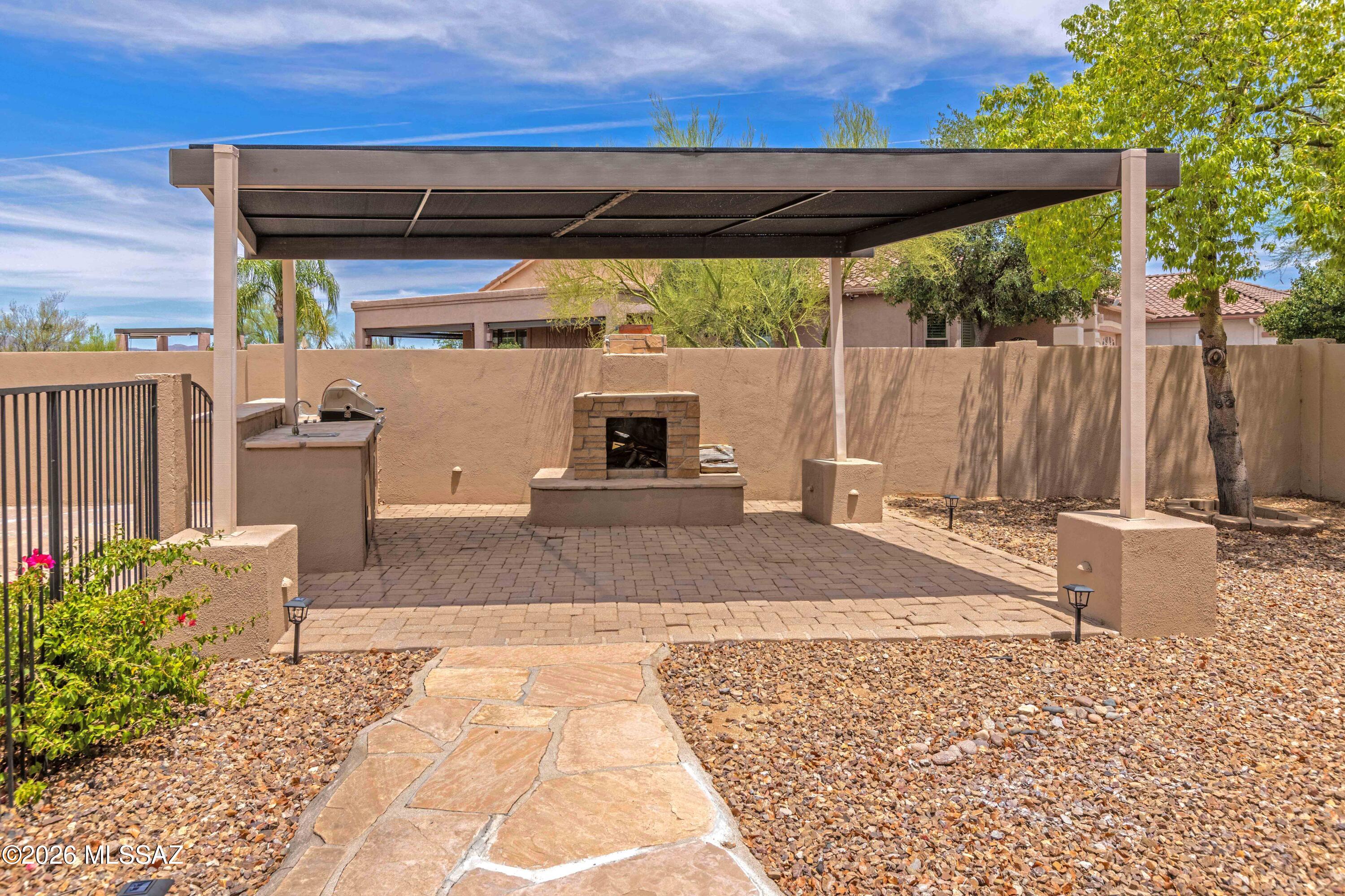 13455 N Big View Court
