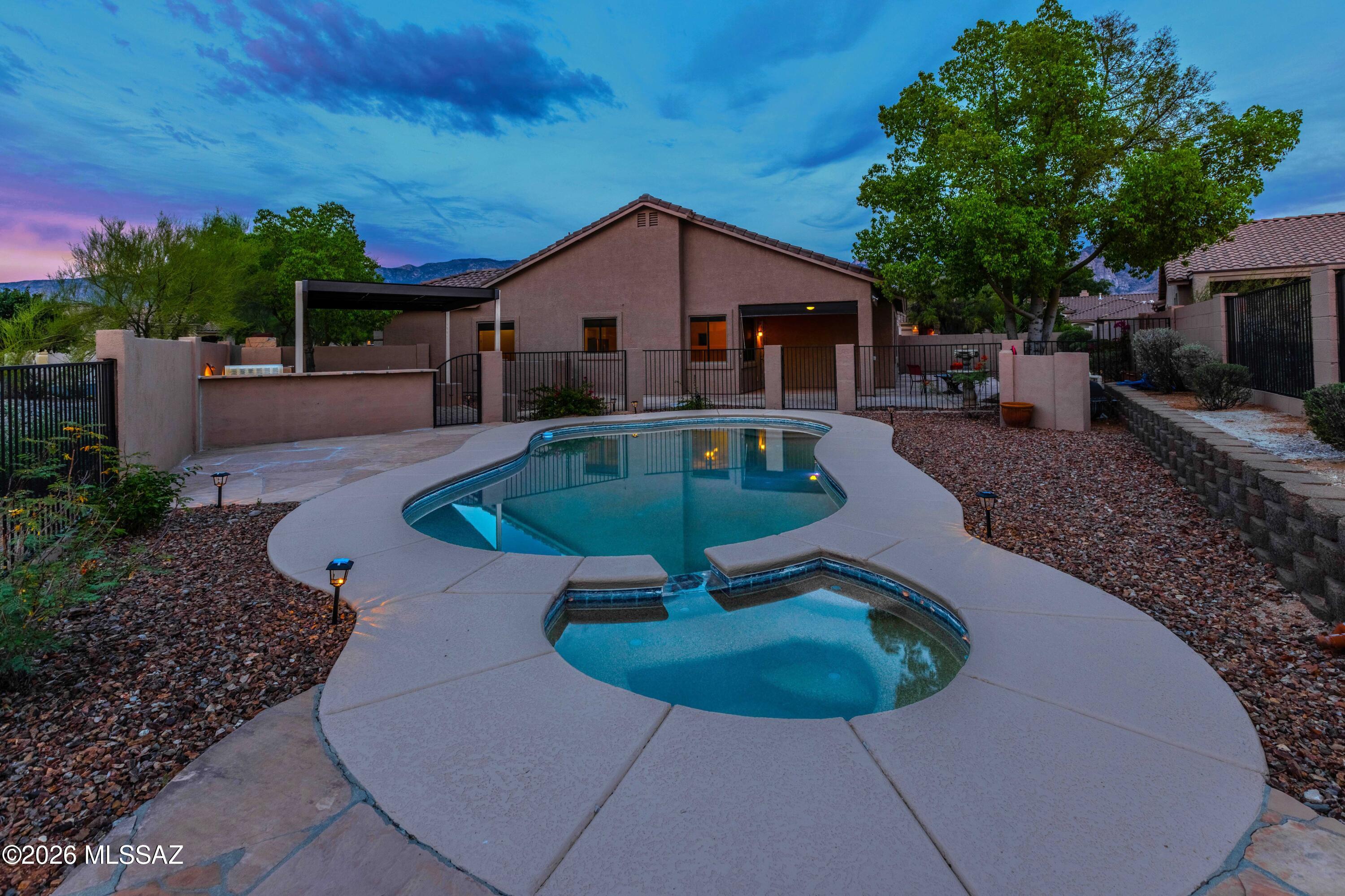 13455 N Big View Court