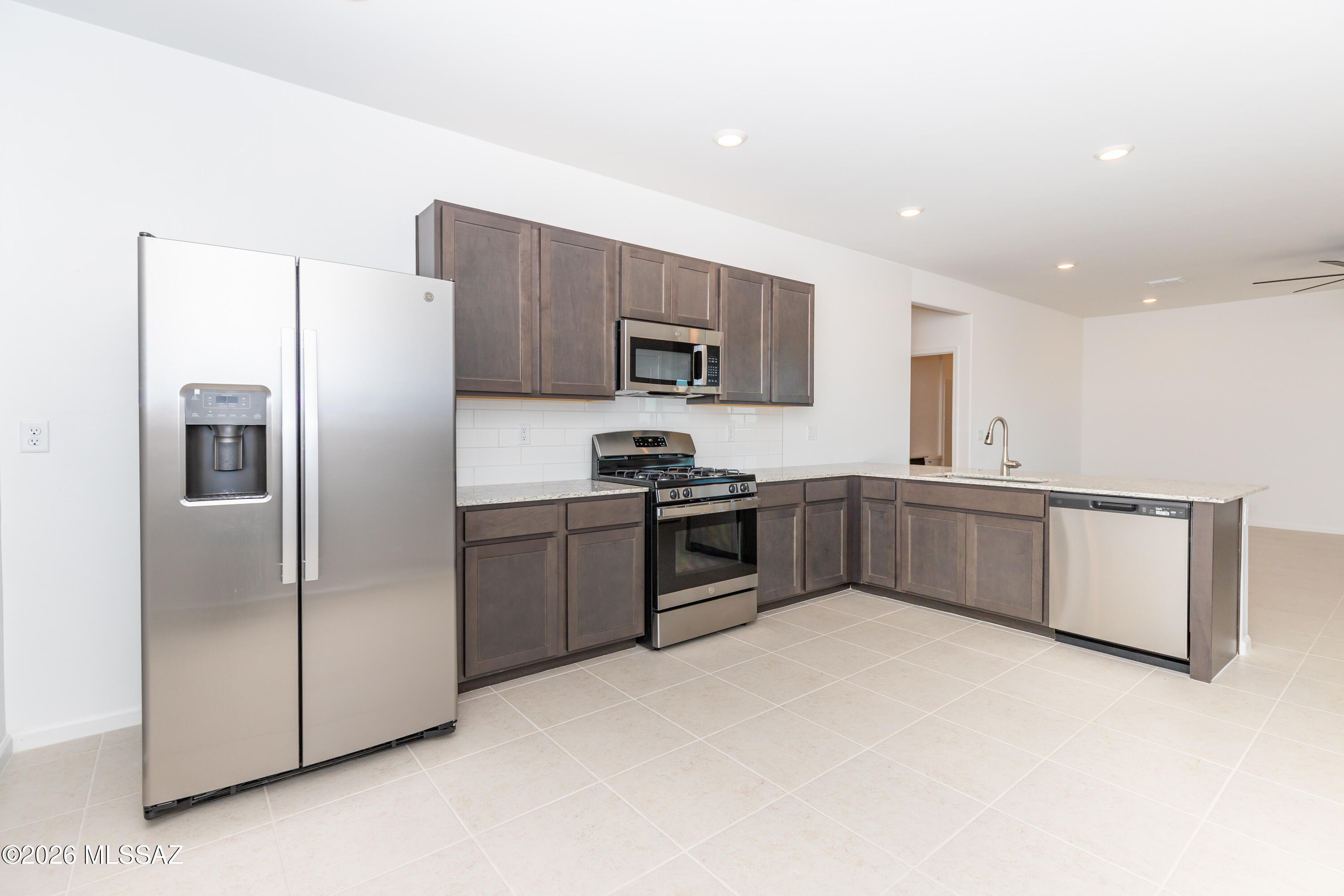Sycamore Canyon (1-485) - Residential Lease