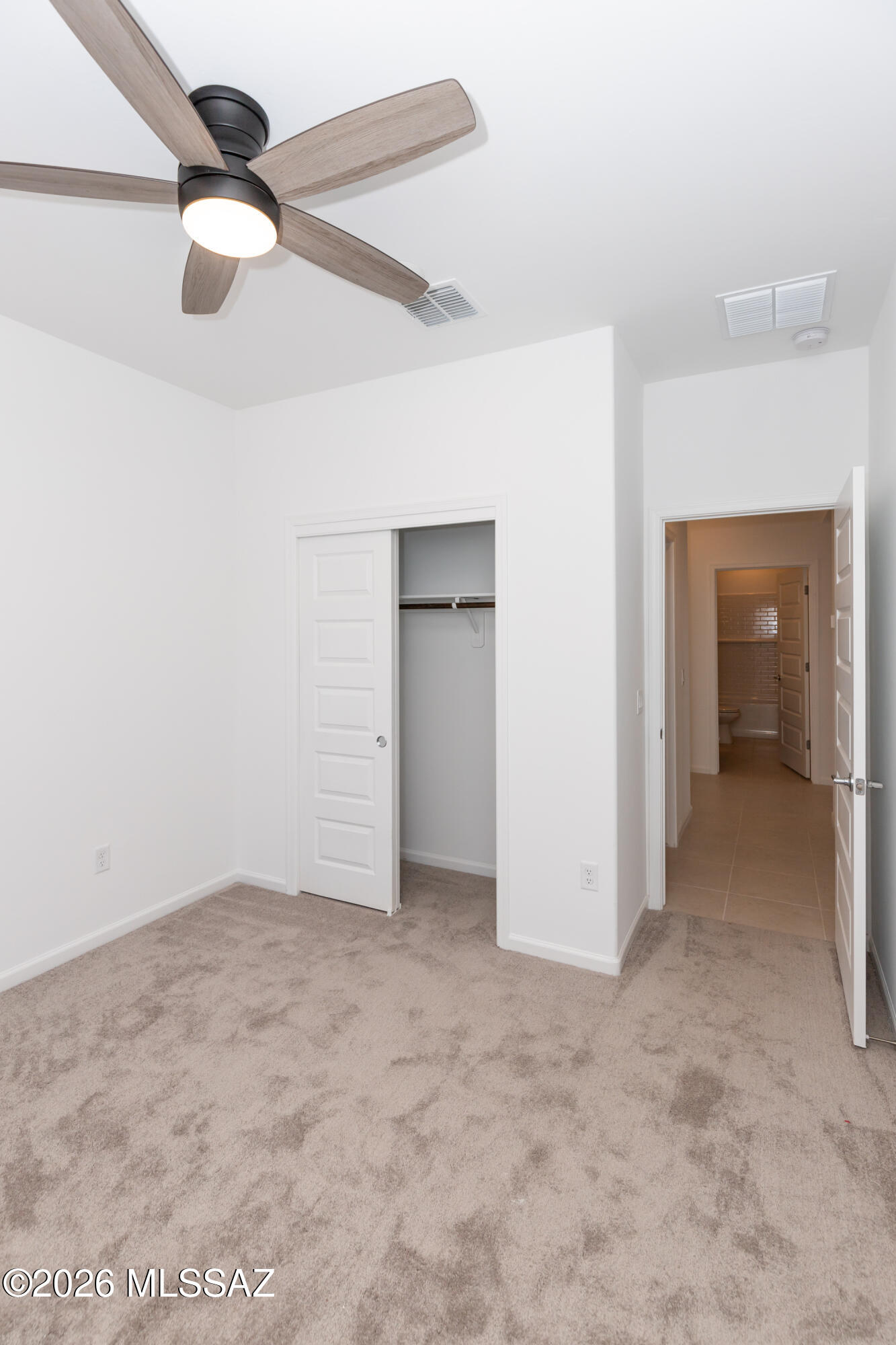 Sycamore Canyon (1-485) - Residential Lease