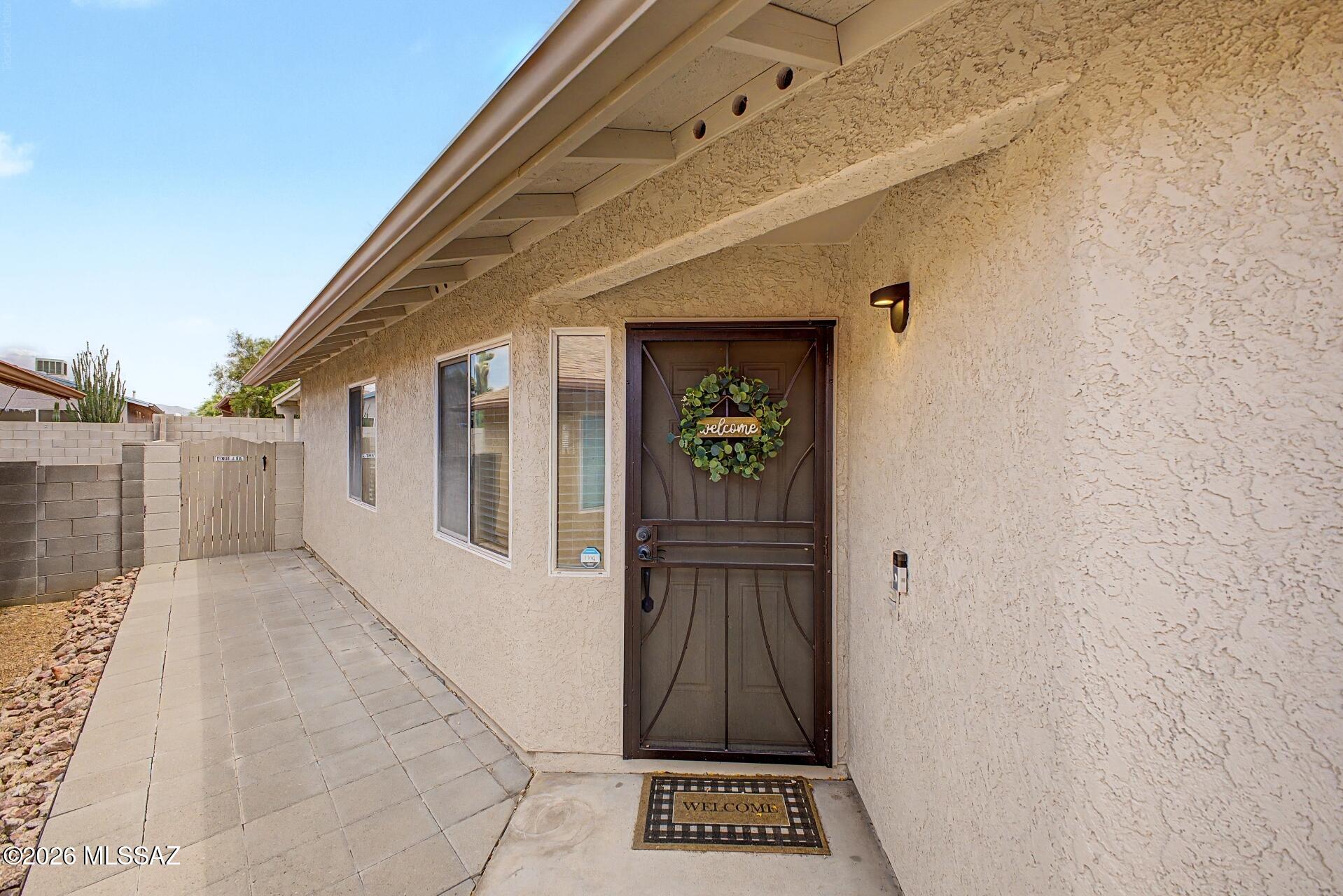 8913 E Citrus Tree Drive