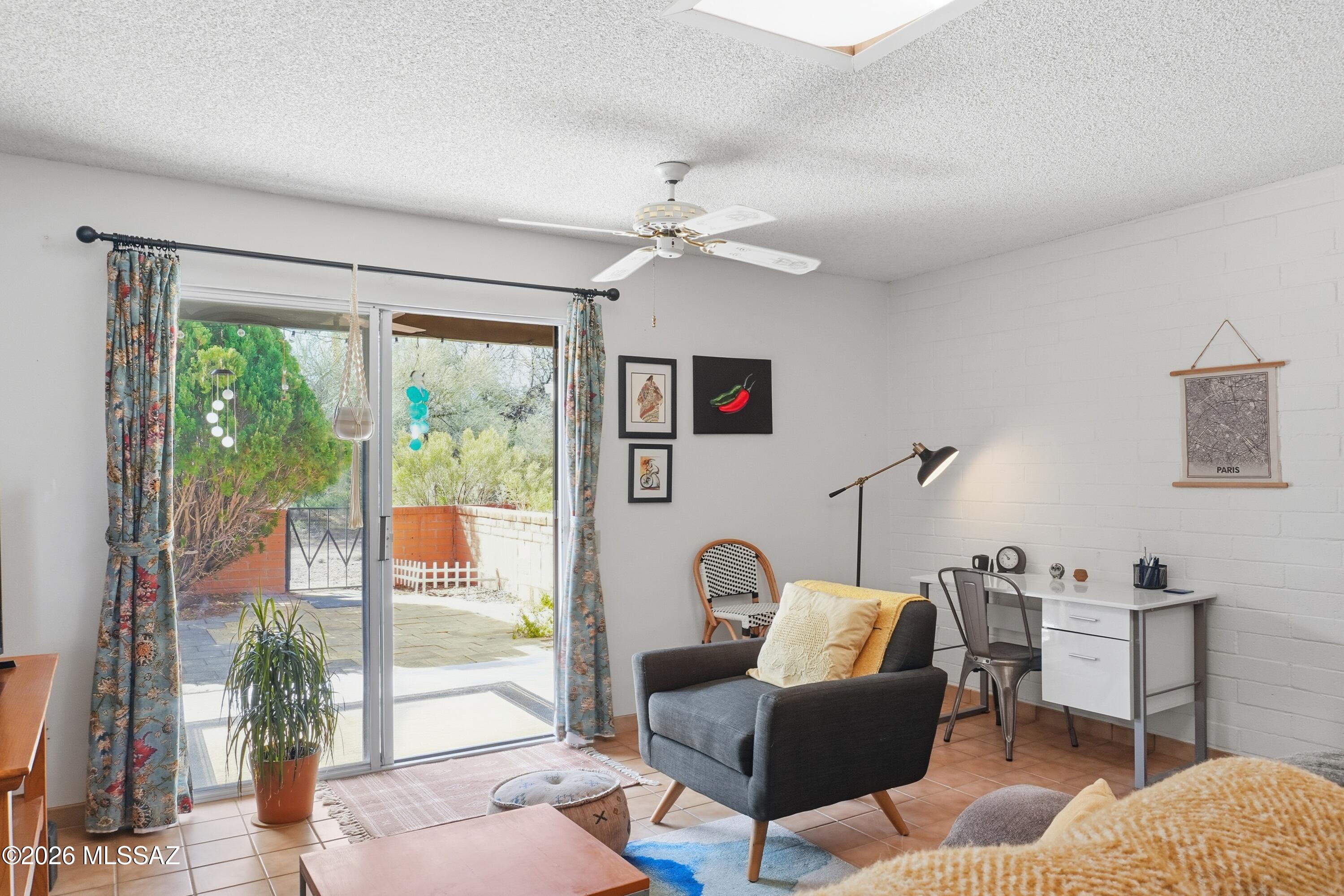 Green Valley Desert Meadows Townhouses (82-197) - Residential