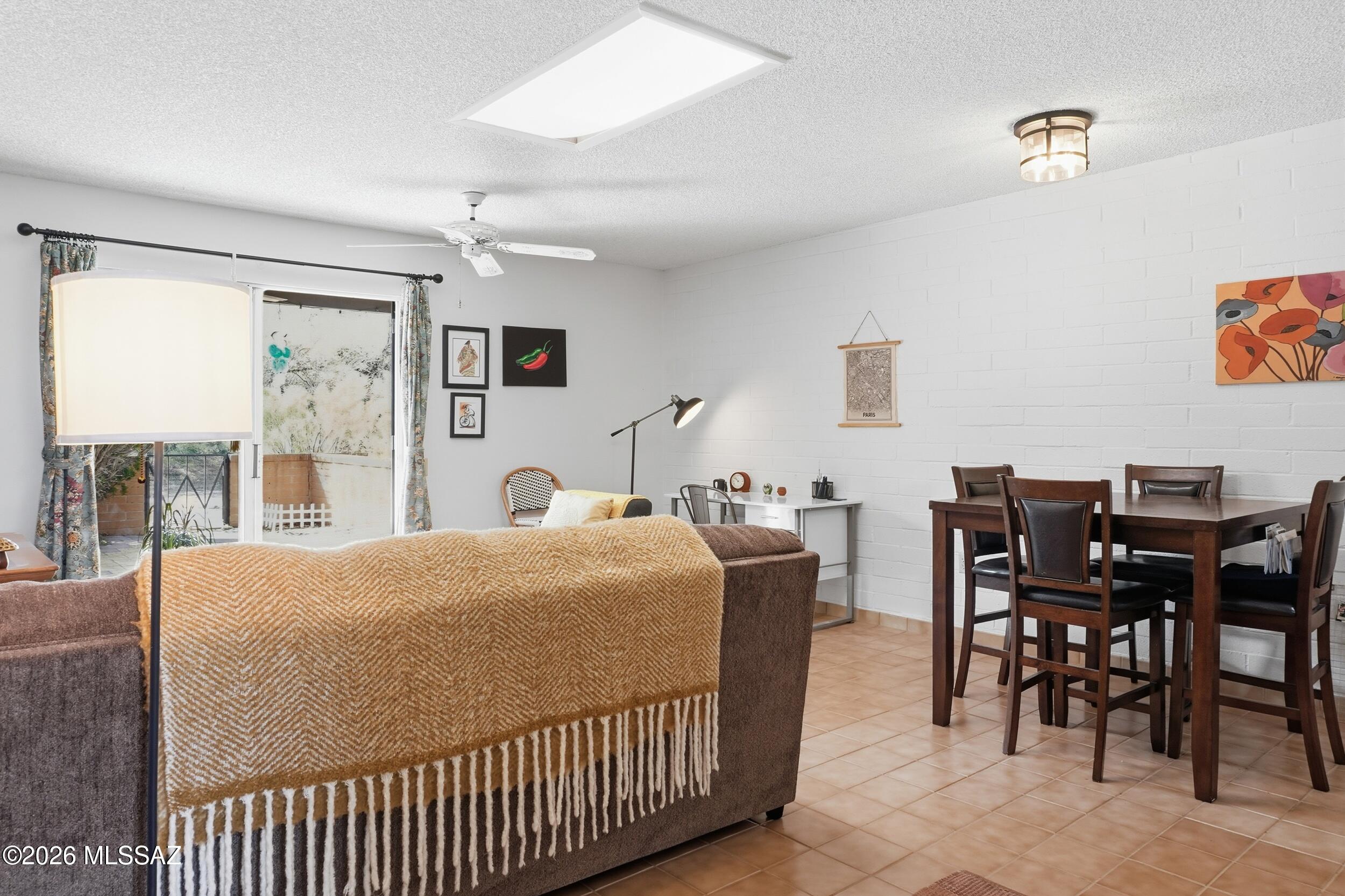 Green Valley Desert Meadows Townhouses (82-197) - Residential