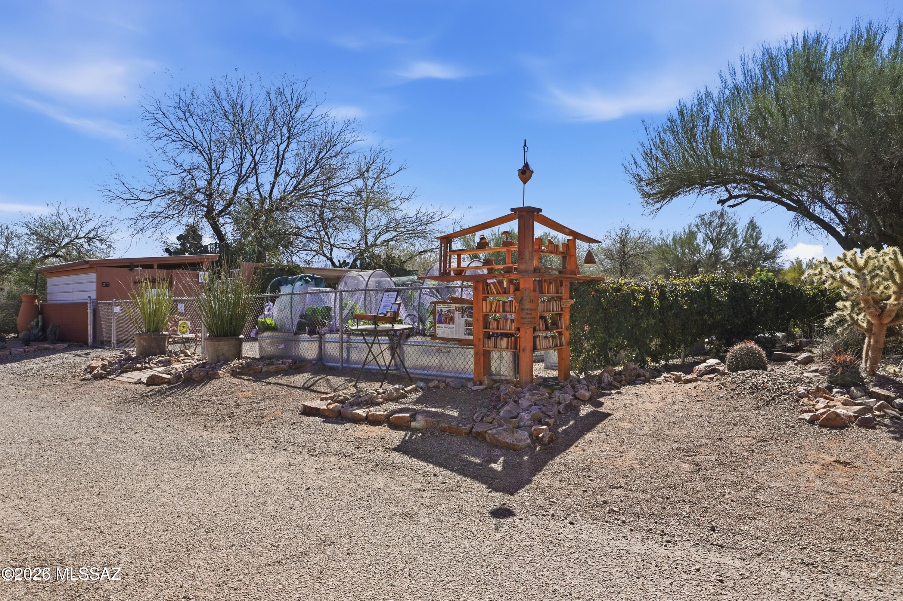 Green Valley Desert Meadows Townhouses (82-197) - Residential