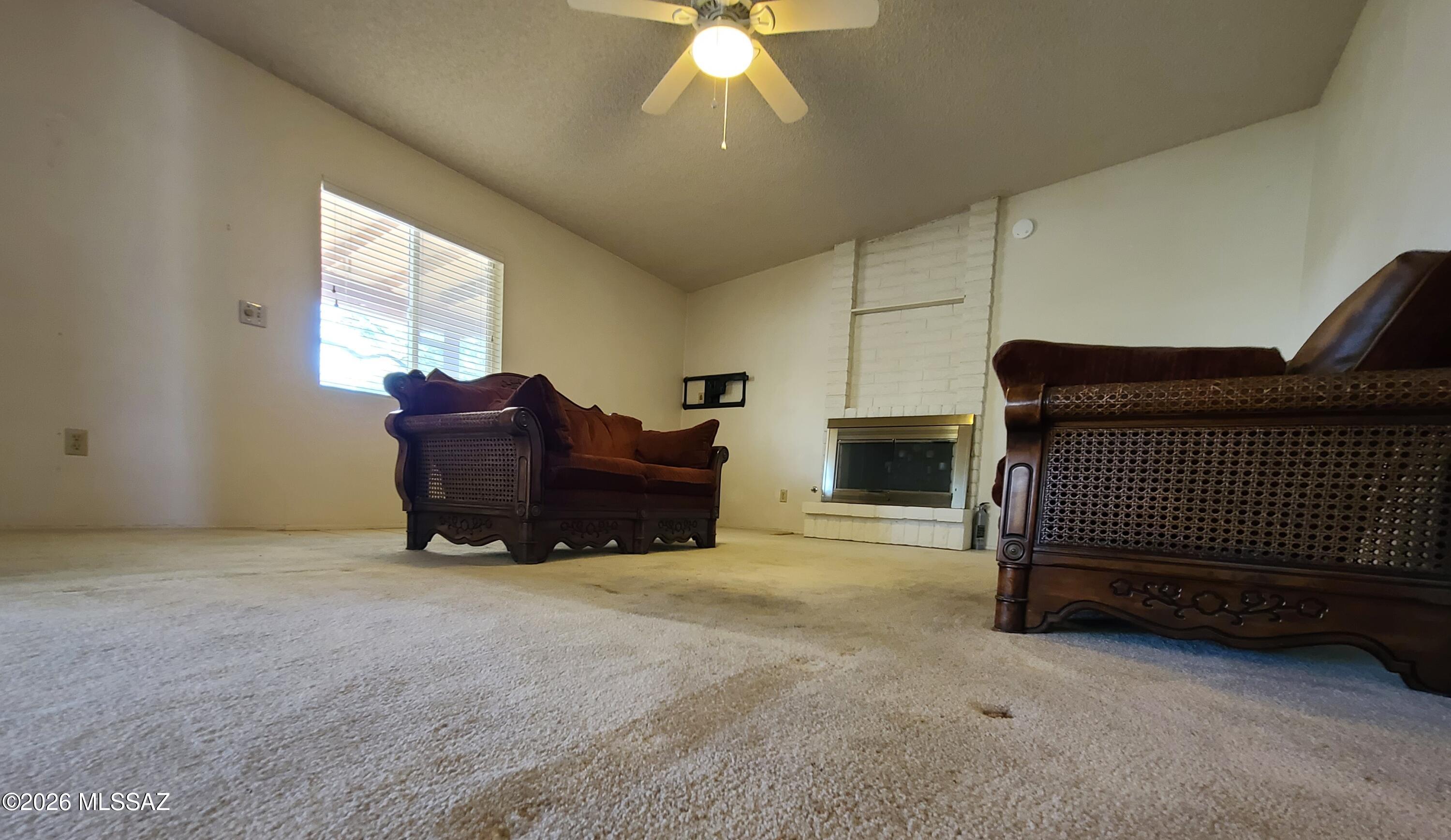 Broadway East (254-390) - Residential