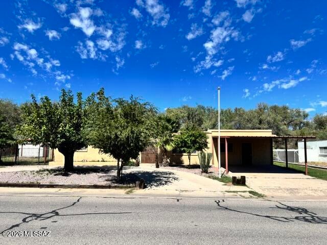 1468 W Meadow Hills Drive