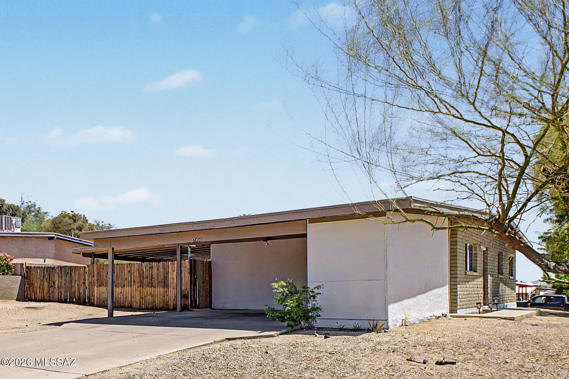 7460 N Oldfather Drive