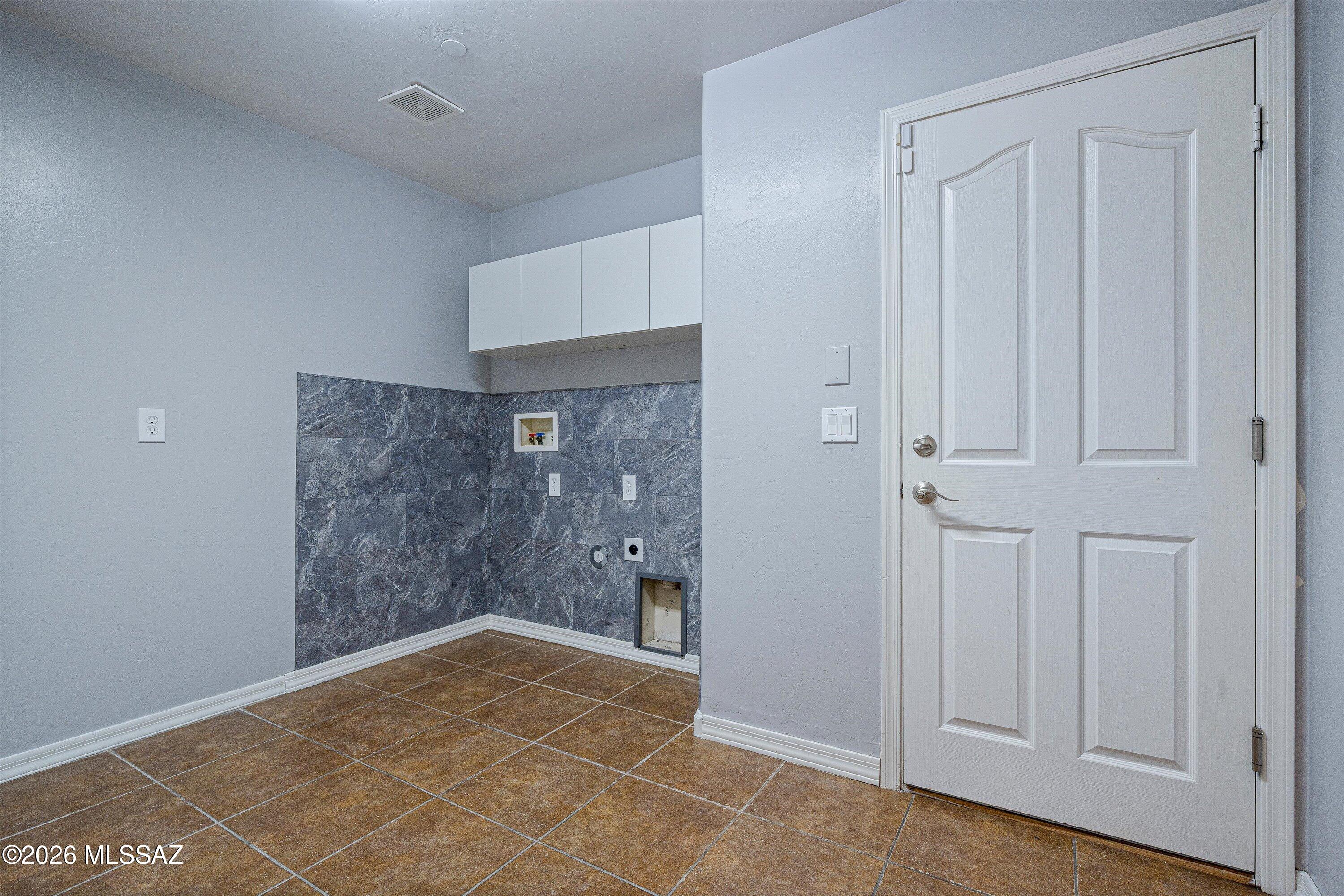 Ironwood Reserve Blk 1 (148-173, 223-295) - Residential