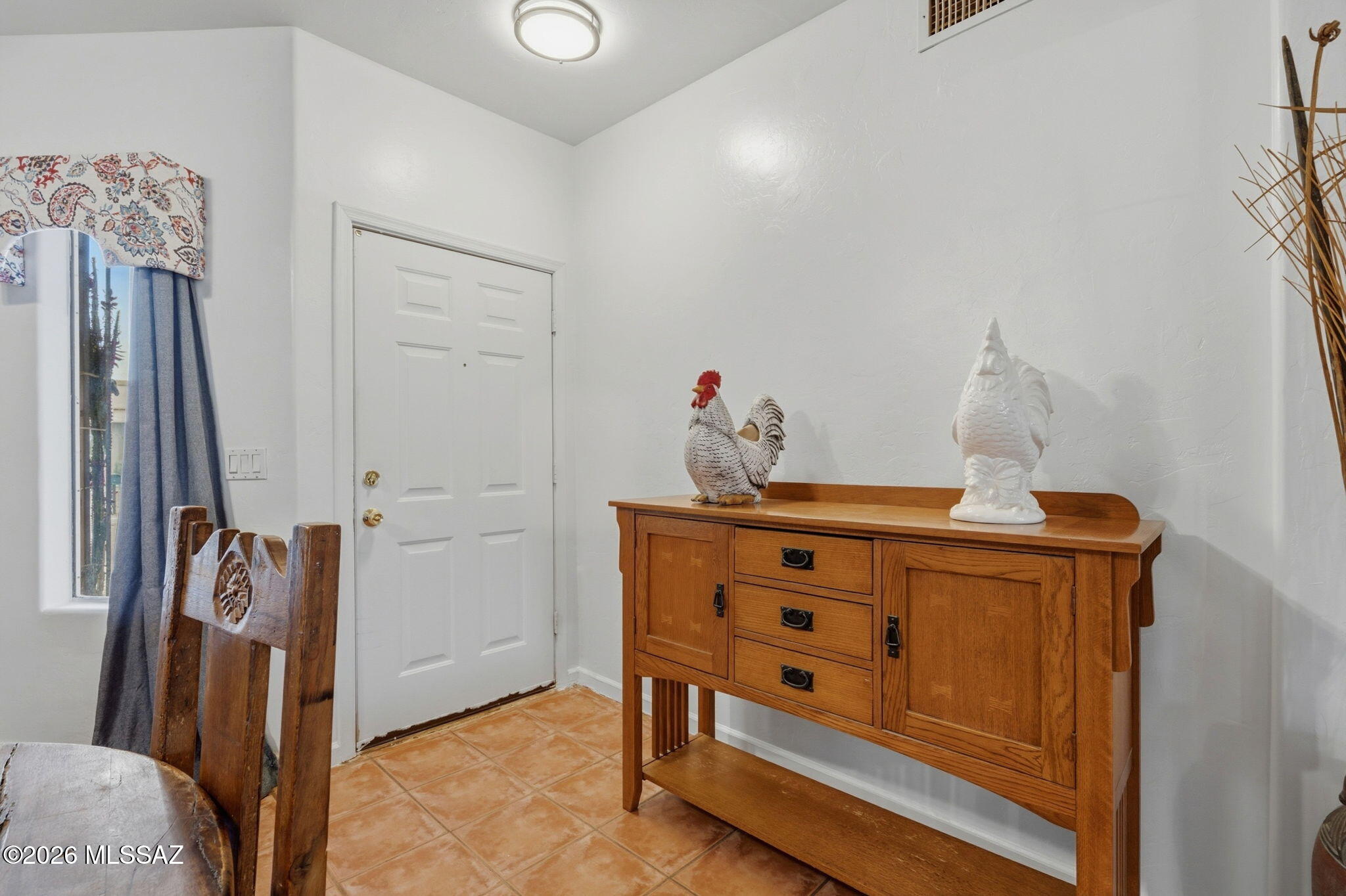 5923 S Avenida Bodega