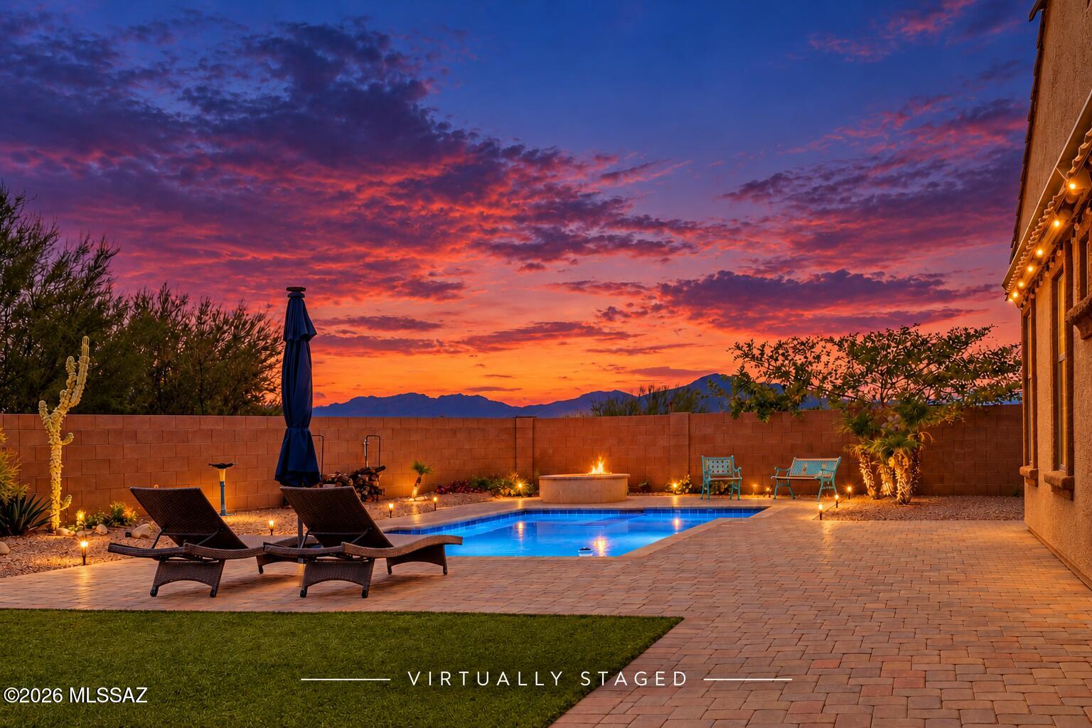 5649 W Jade Hollow Place