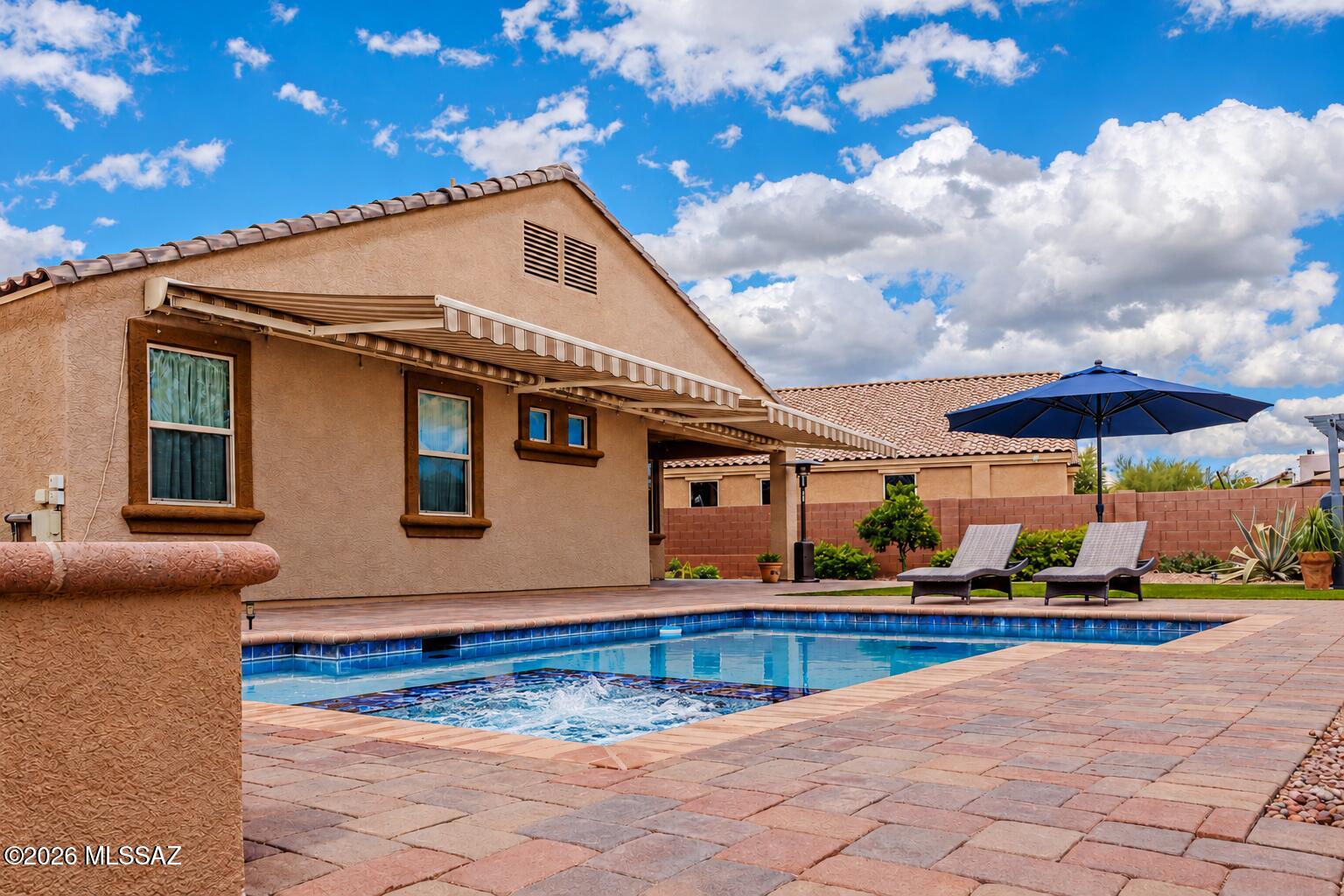 5649 W Jade Hollow Place