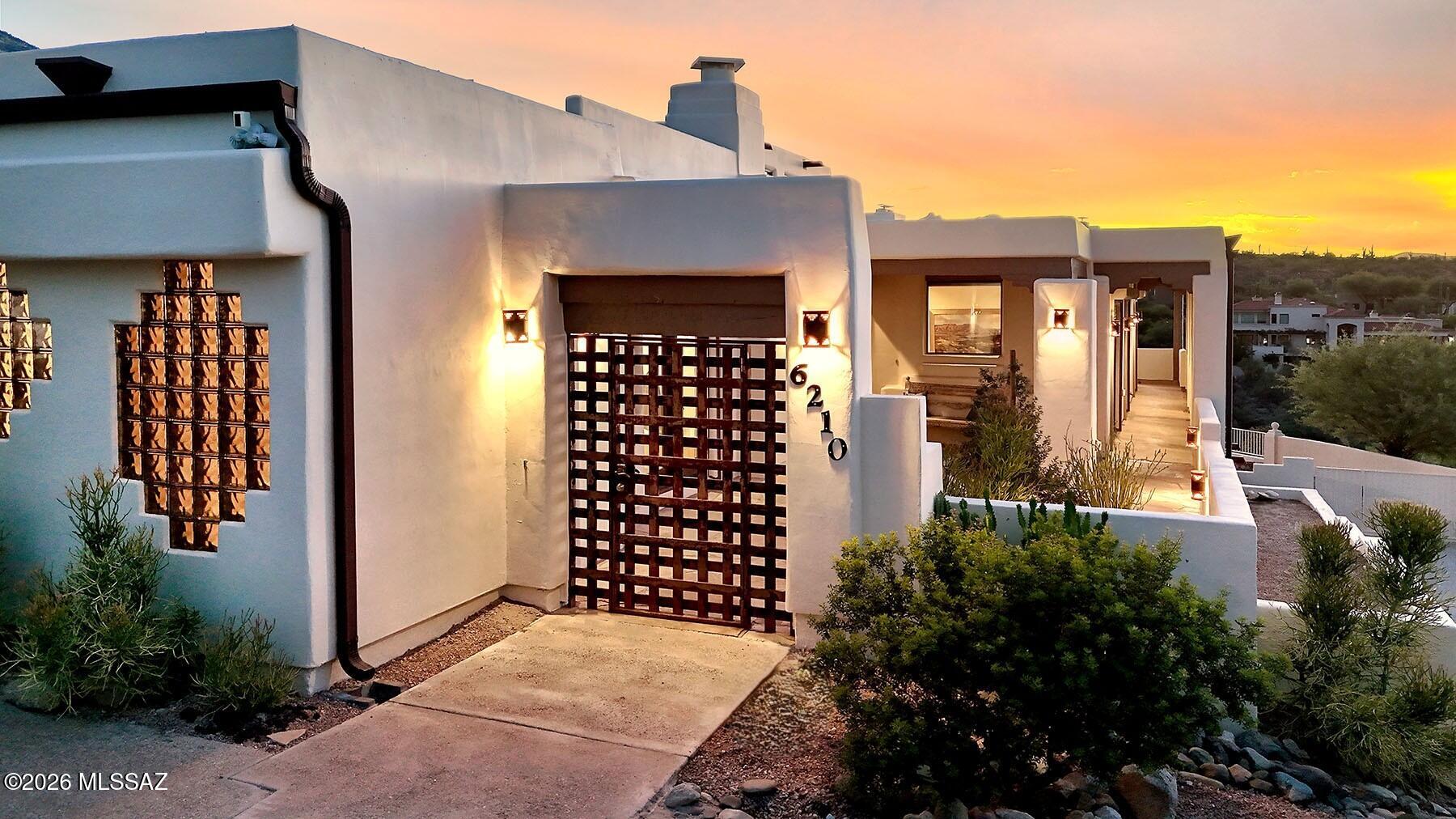 6210 N Paseo Zaldivar