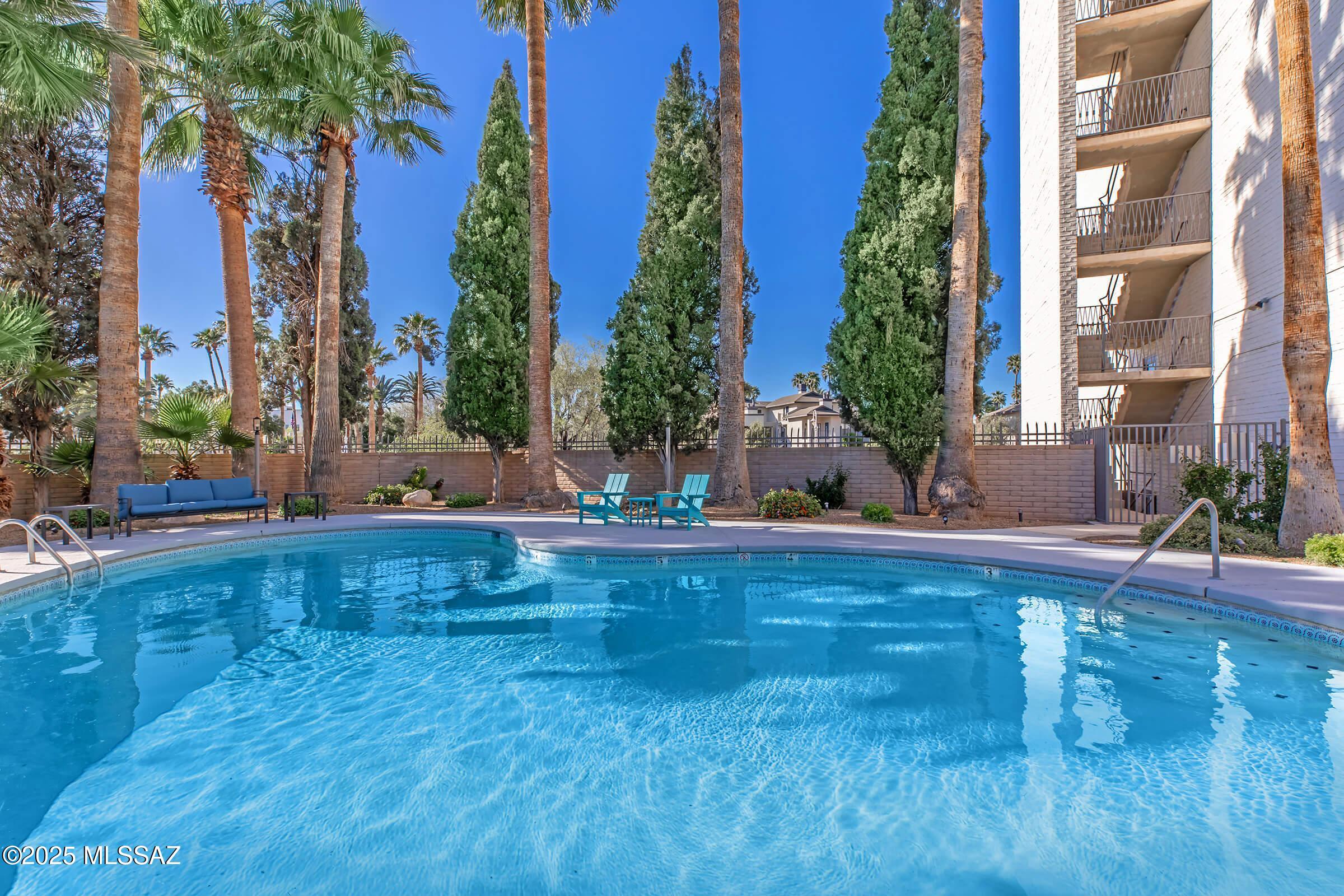 425 W Paseo Redondo Drive 9A