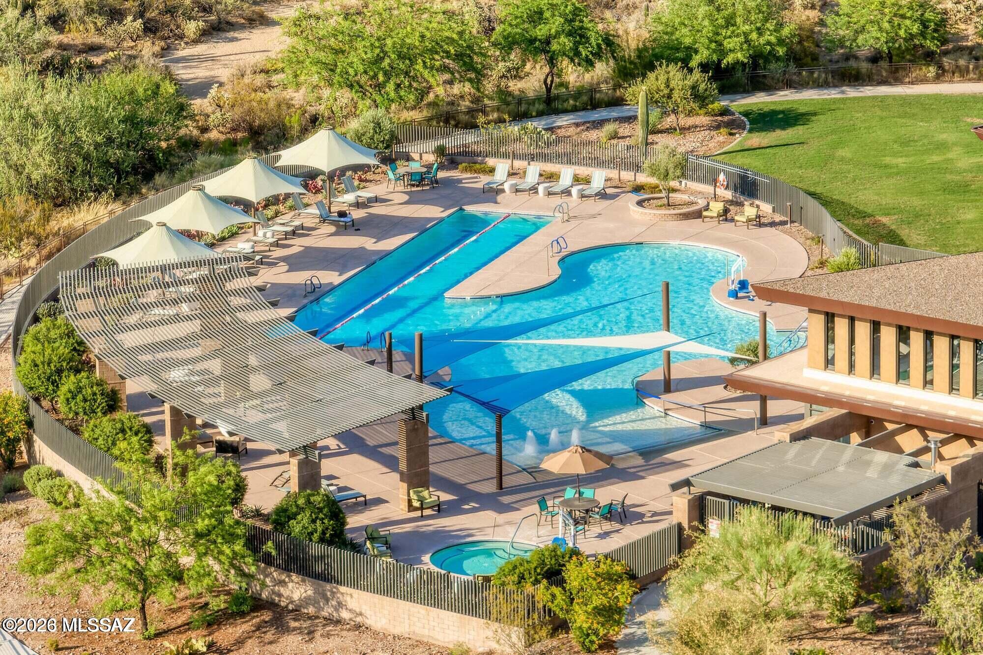 Del Webb At Dove Mountain SQ20131930189 - Residential