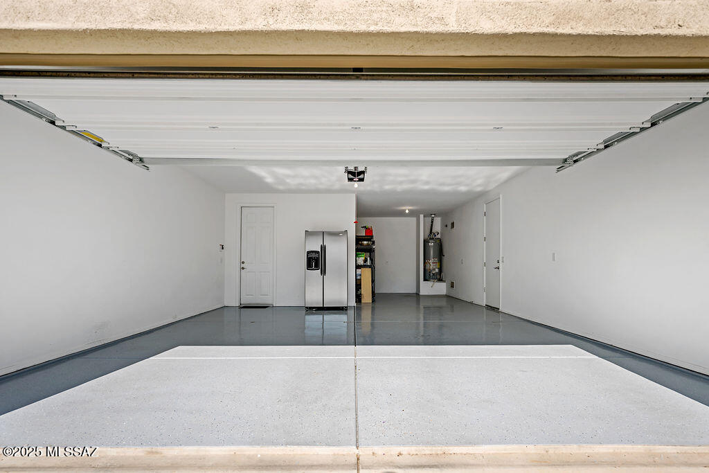 Entrada Del Rio - Residential