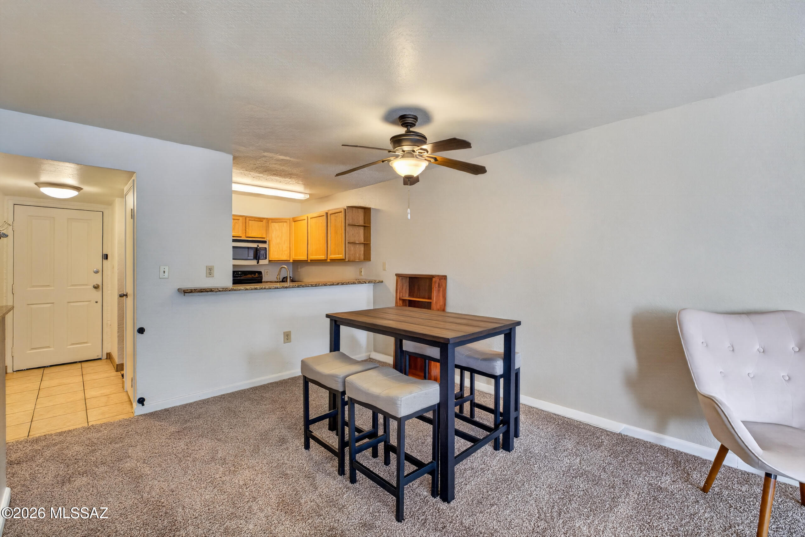 921 N Euclid Avenue 114