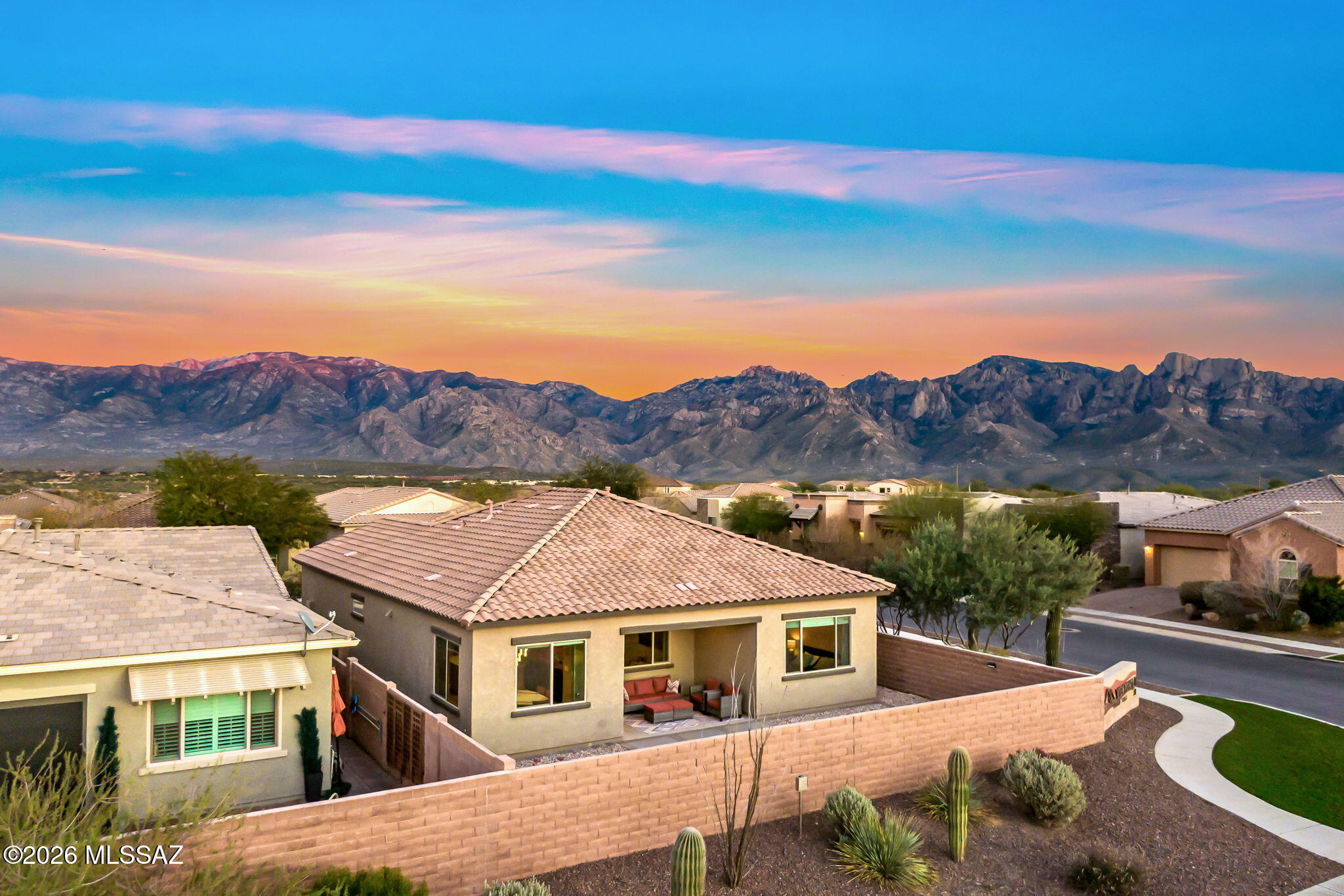 13205 N Stonecrop Lane