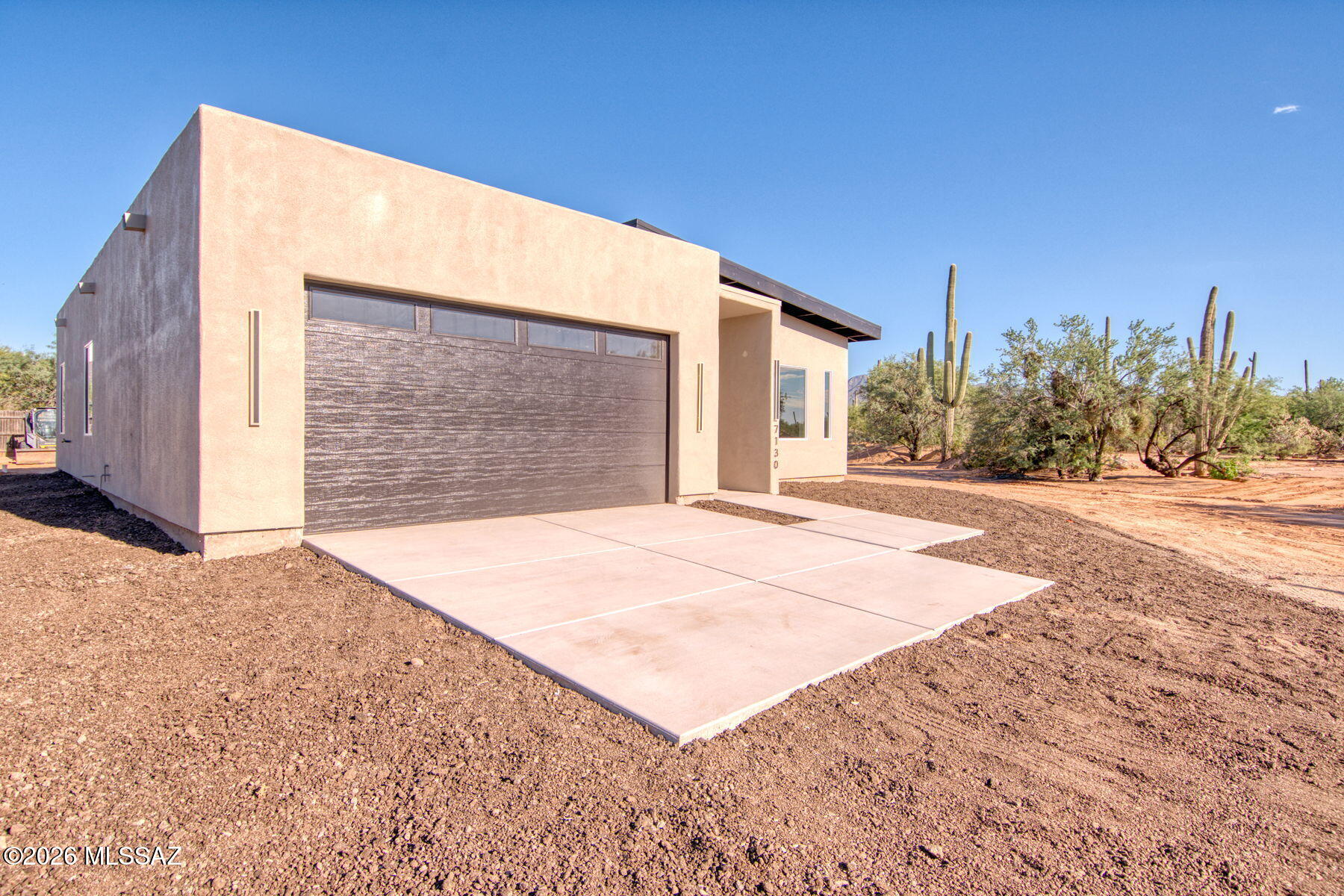 7130 N Featherstone Trail