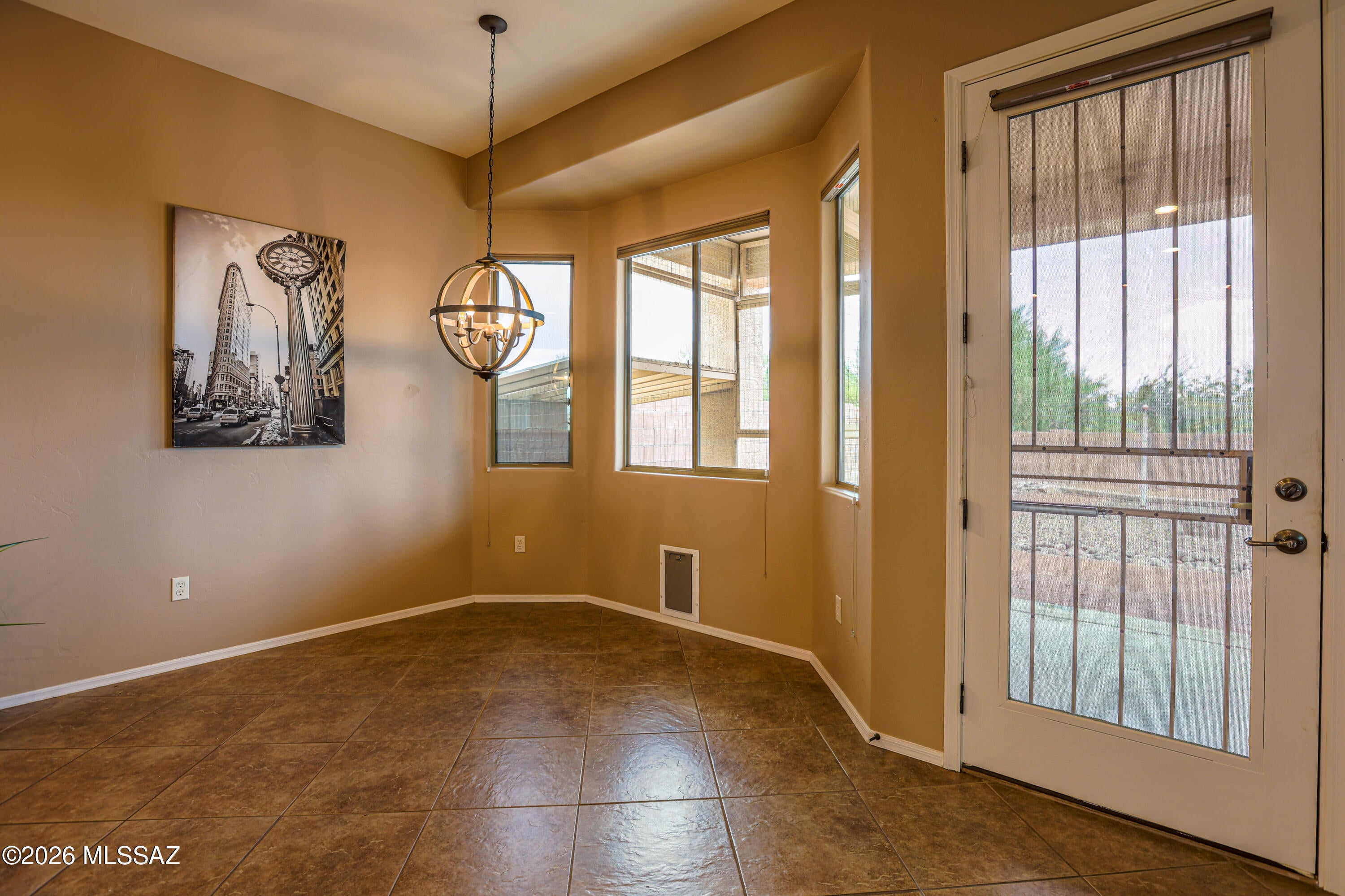 1126 W Bosch Drive