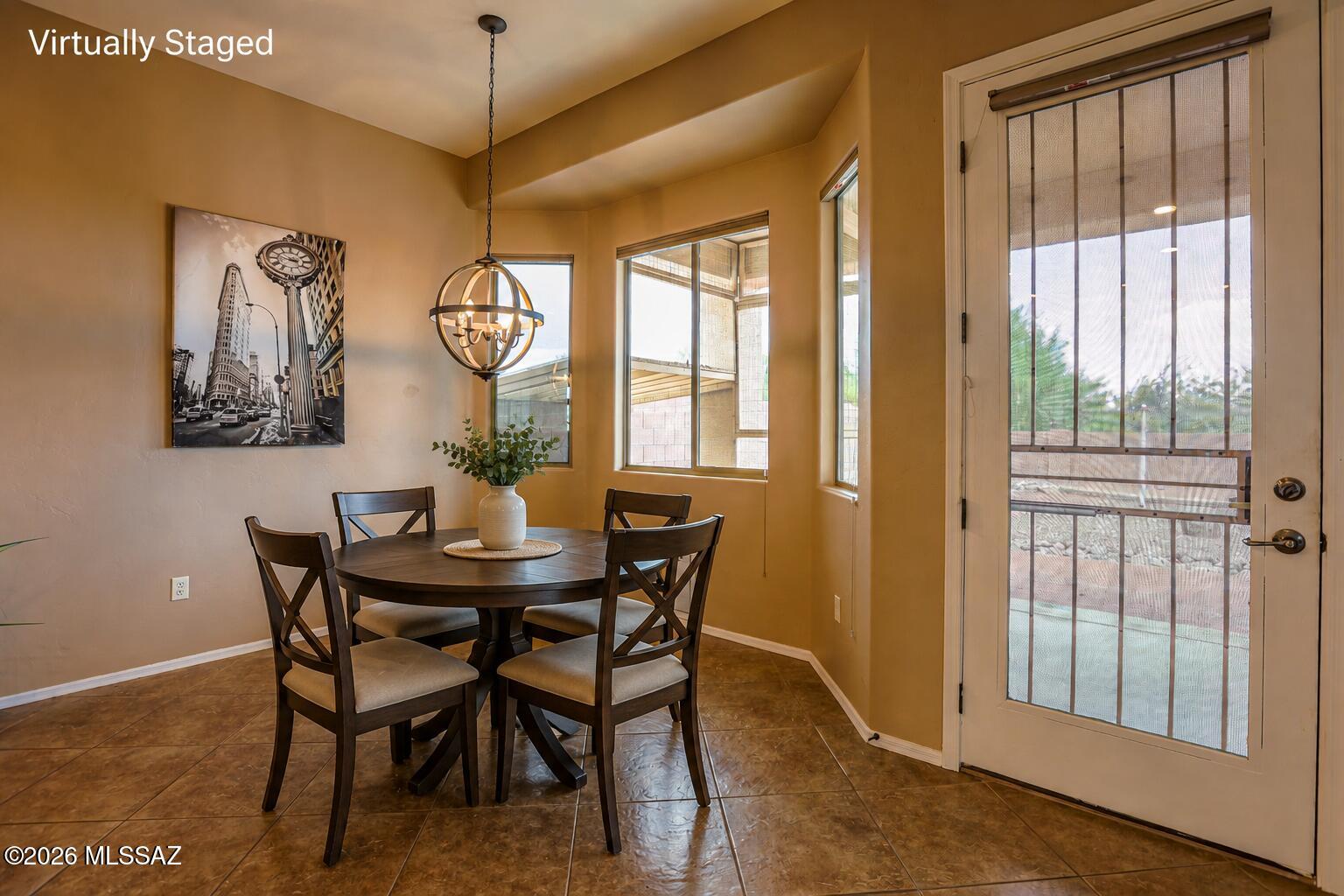 1126 W Bosch Drive