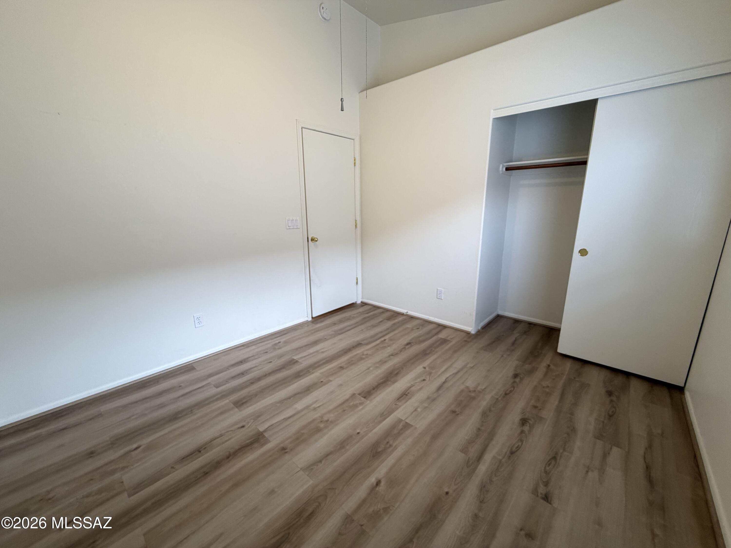 Silver Pass (1-276) - Residential Lease