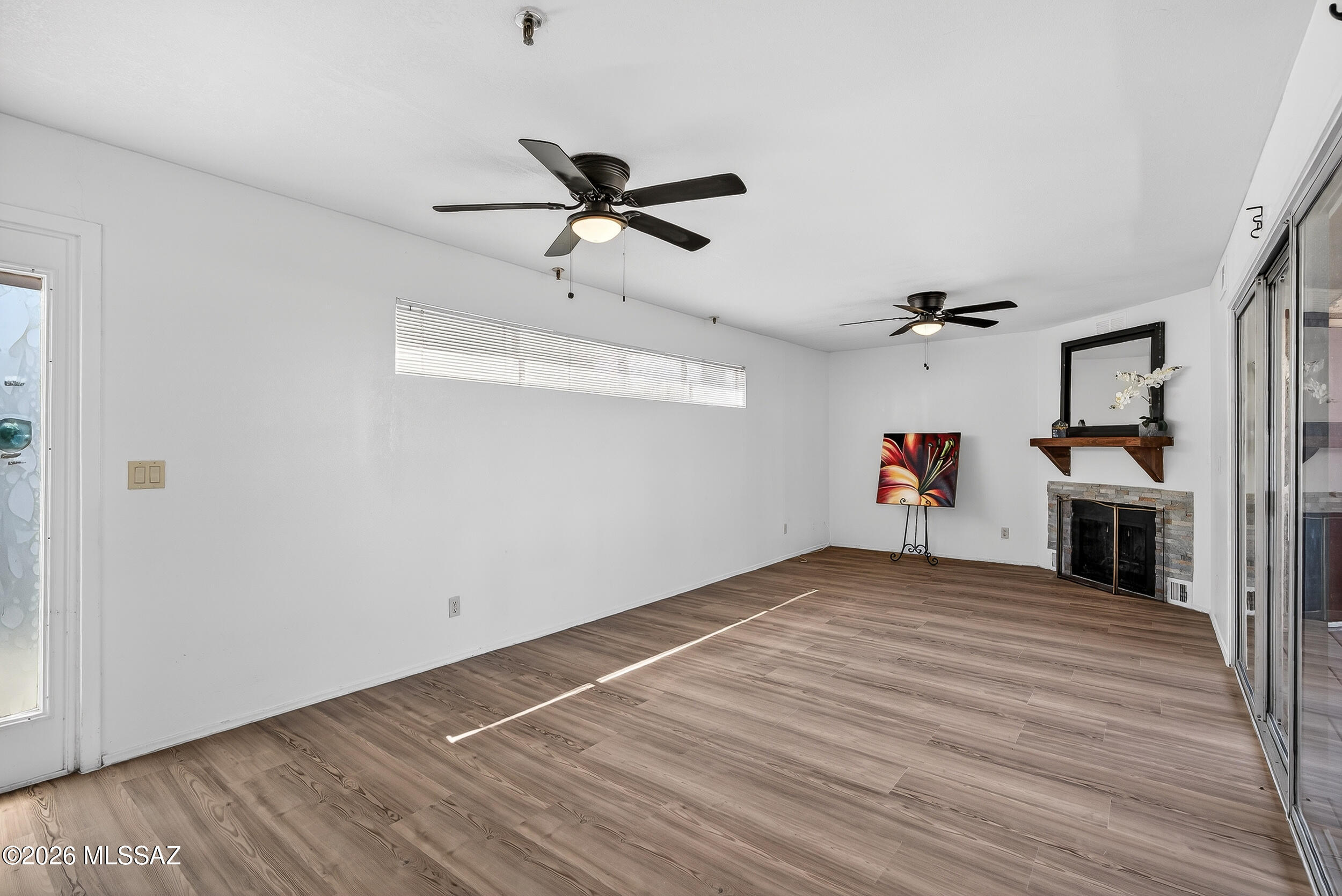 La Vida - Residential