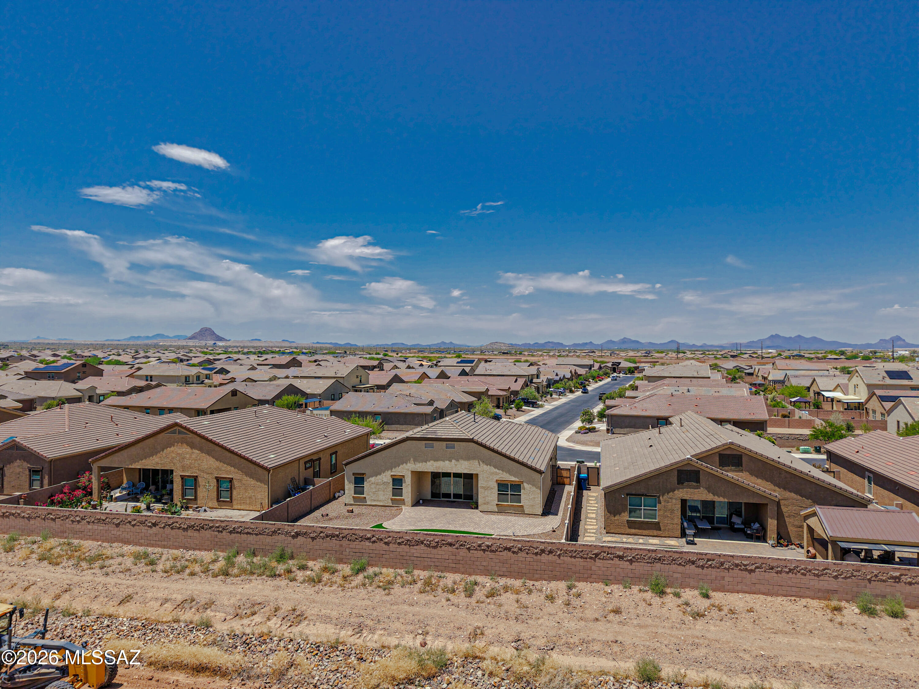Saguaro Bloom 7B - Residential