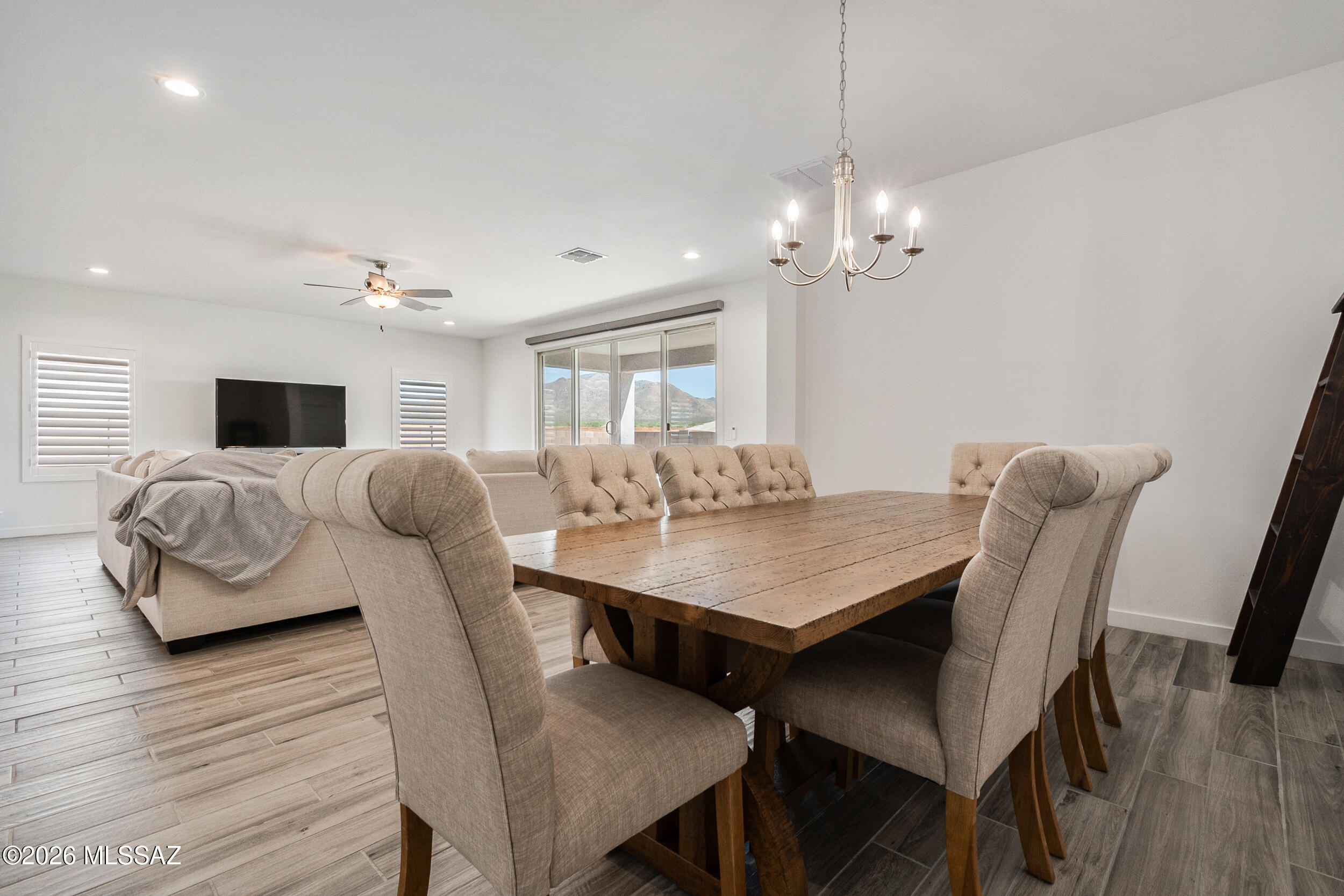 New Tucson Unit NO. 9 (1-404) - Residential