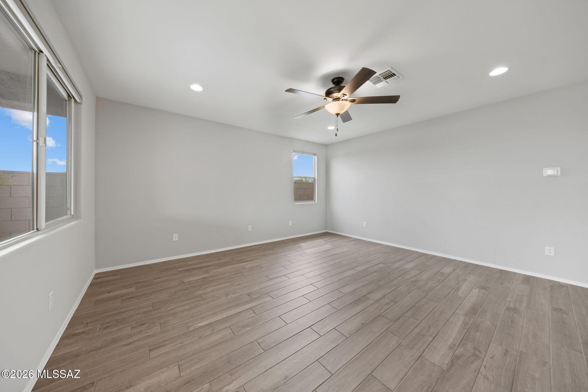 Twin Peaks and Lambert Lane - Residential