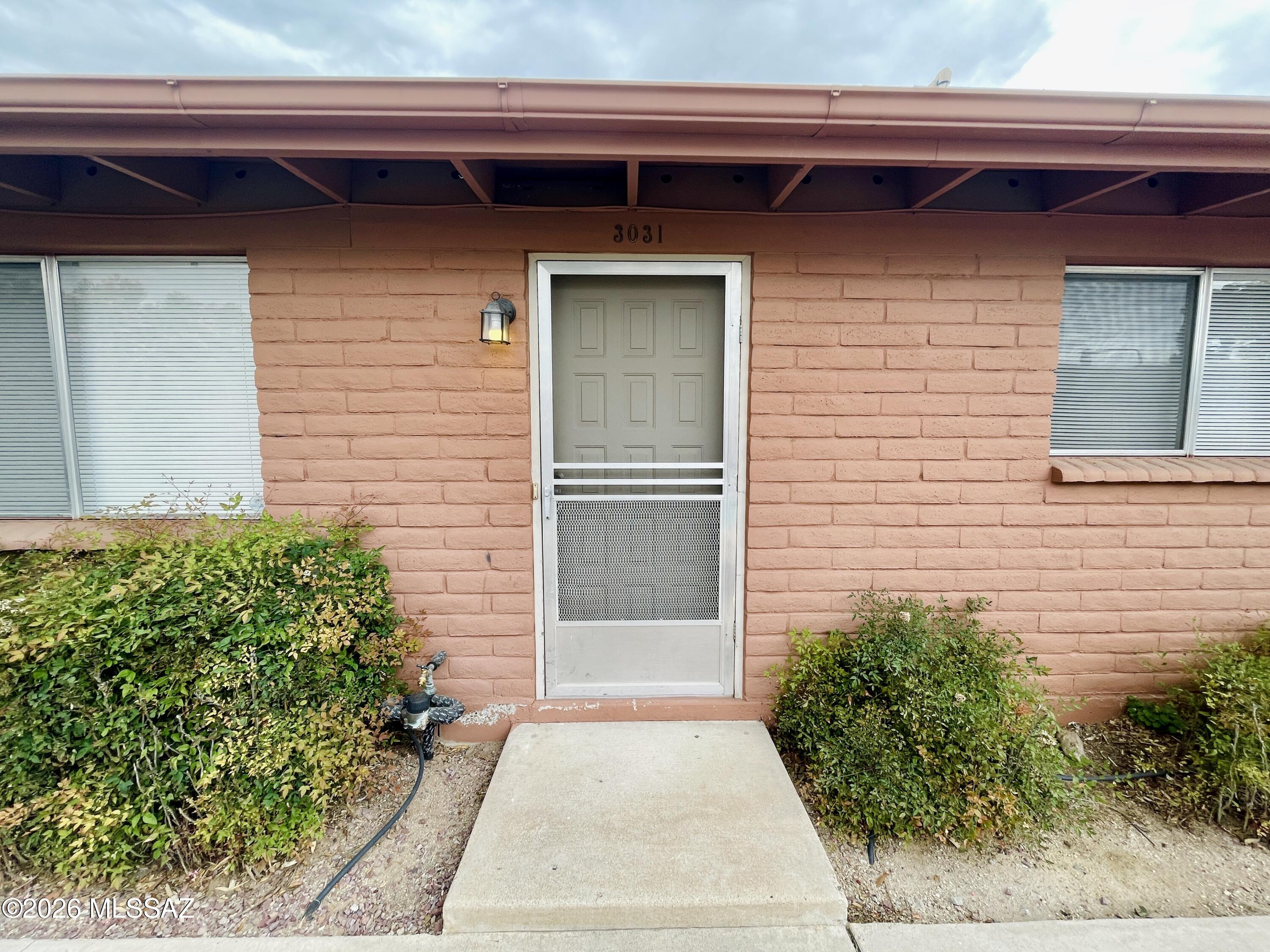 St. James Court - Residential Lease