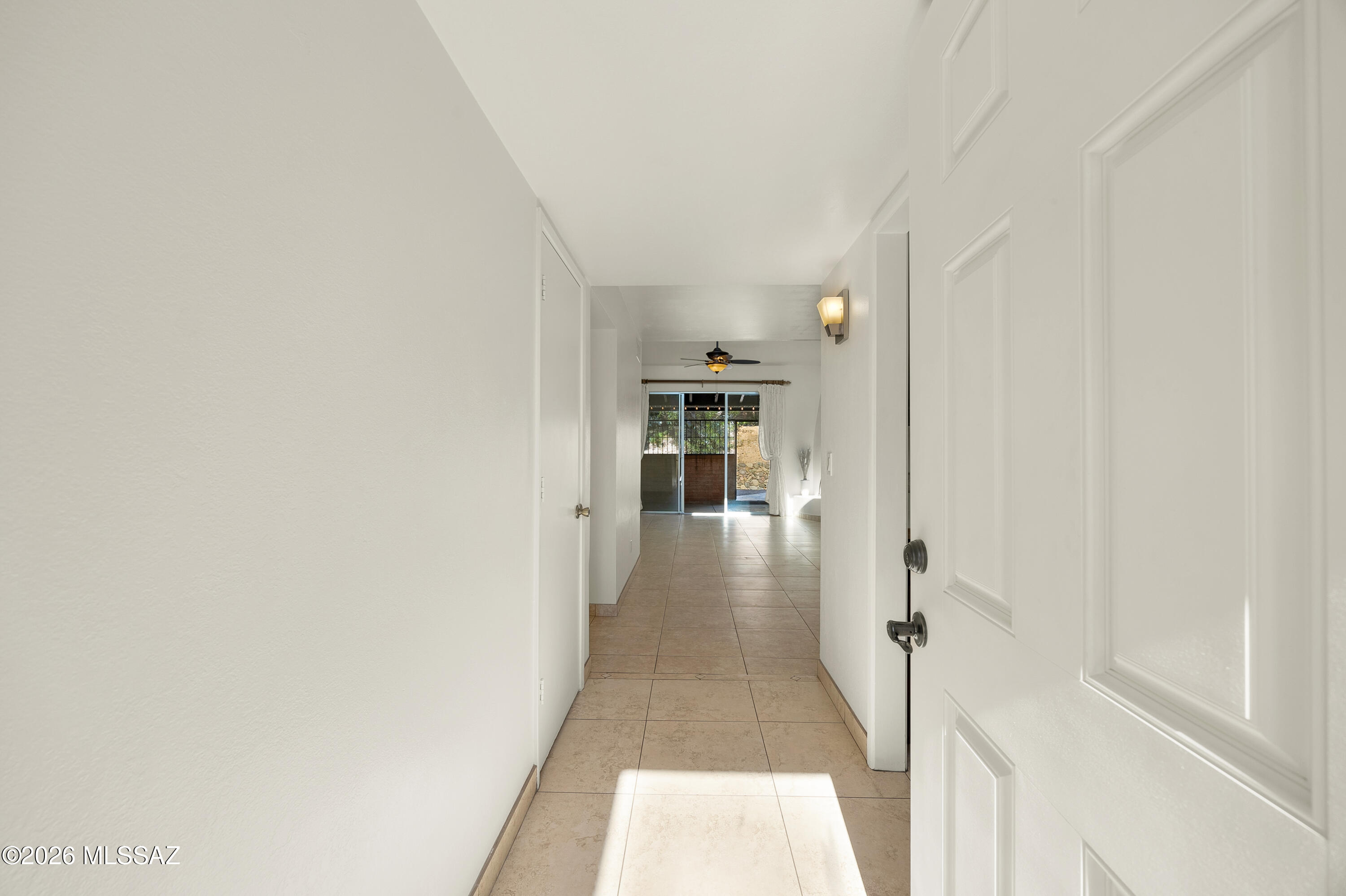 5521 N Arroyo Grande Drive